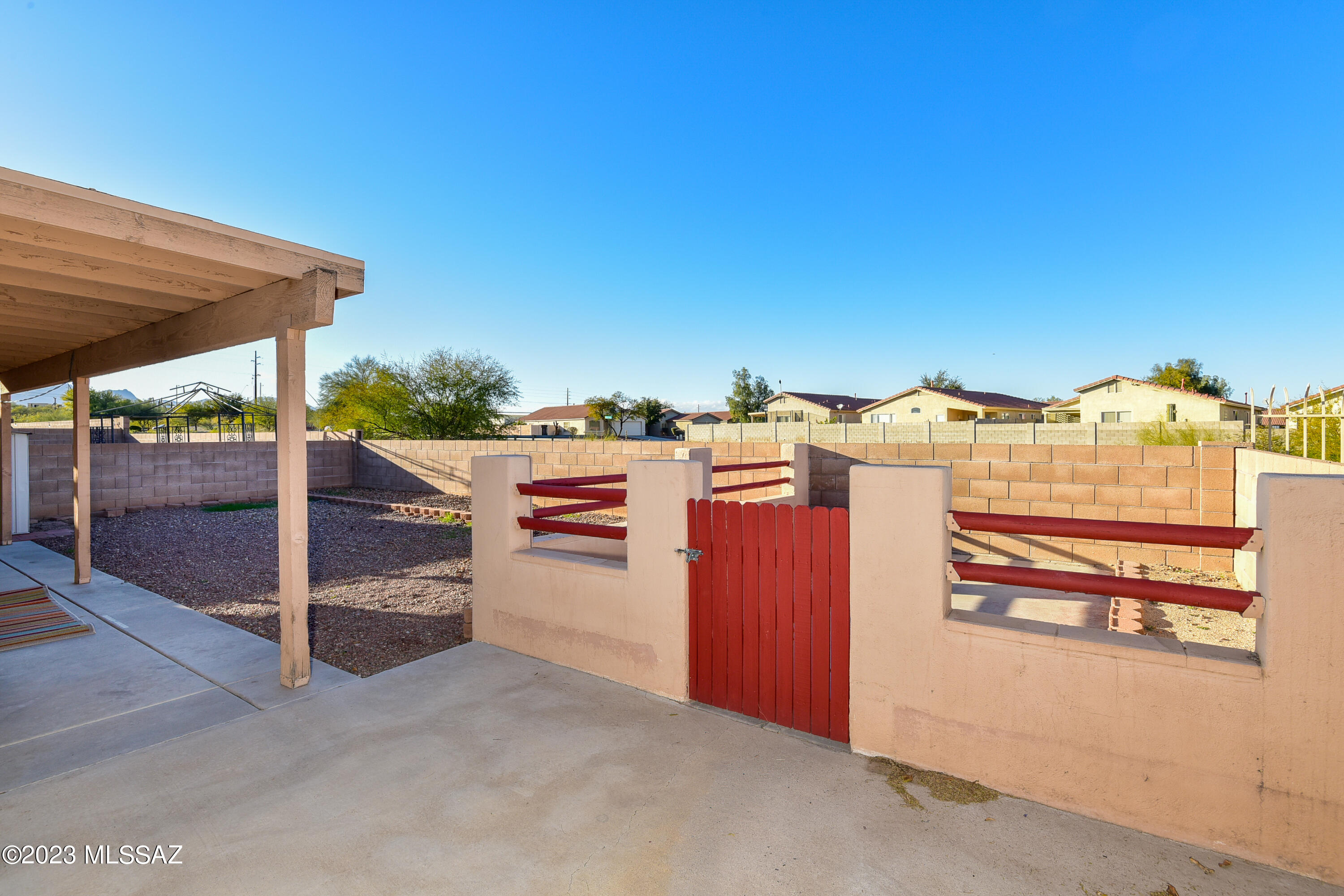 2248 W Frostwood Lane