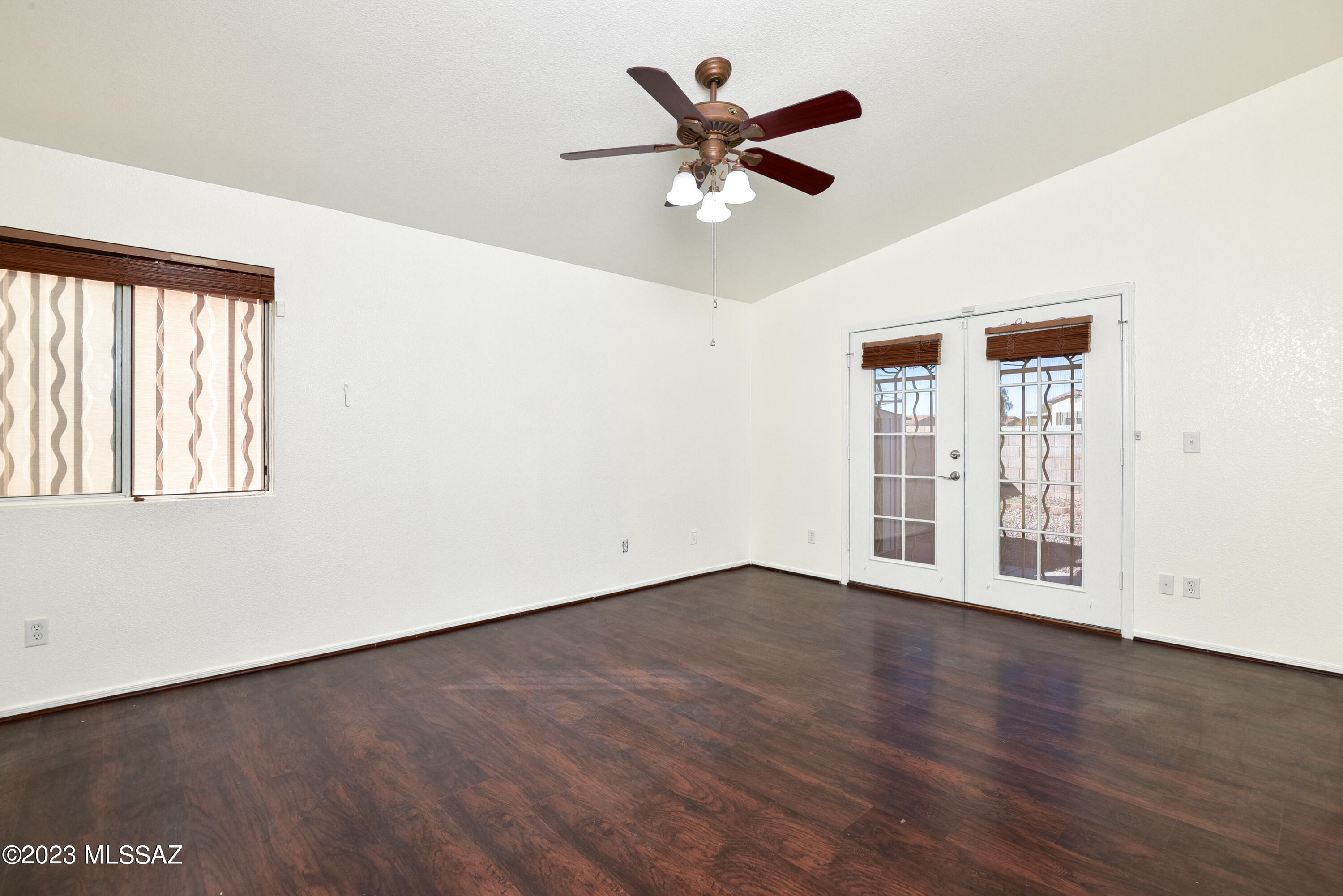 2248 W Frostwood Lane