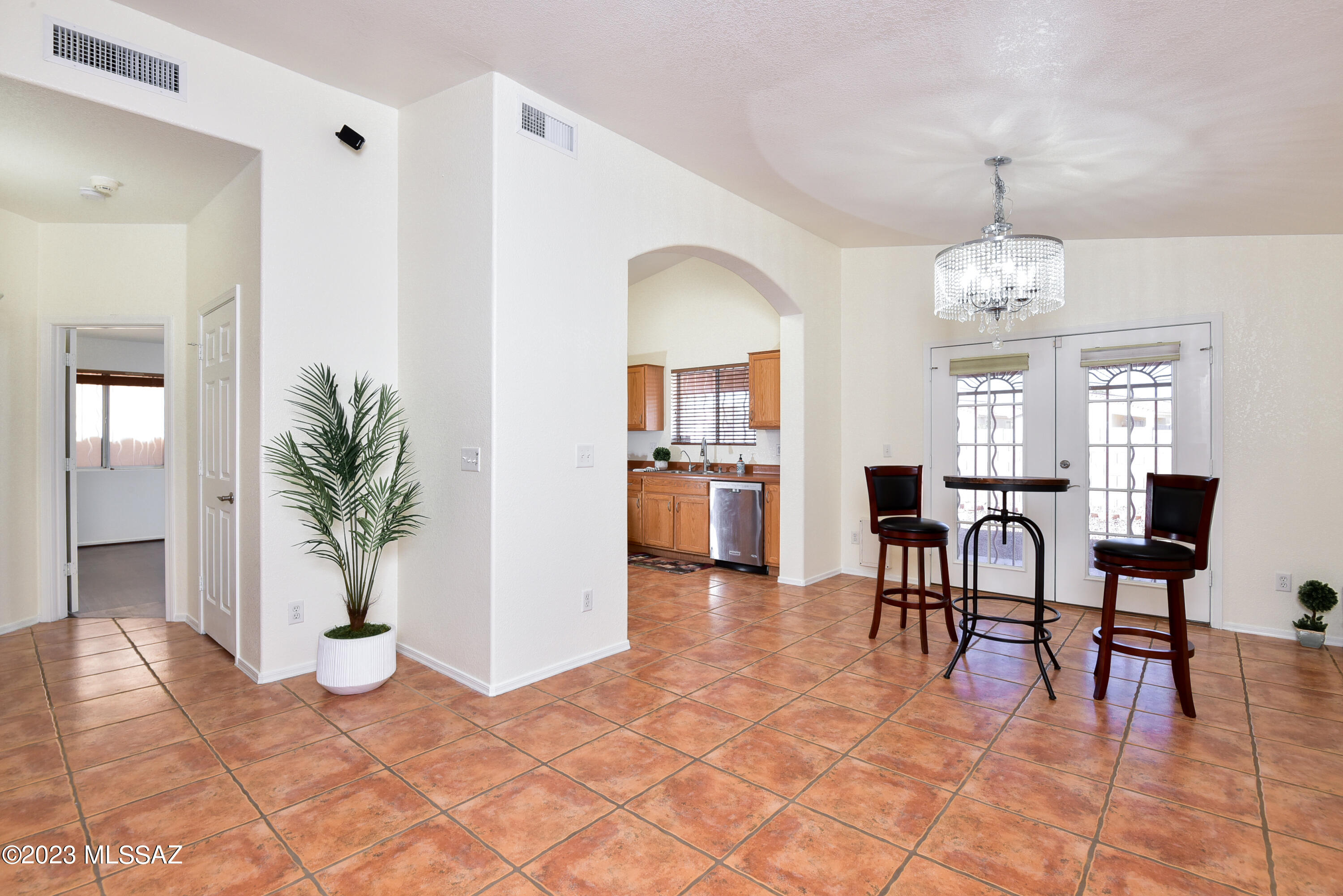 2248 W Frostwood Lane