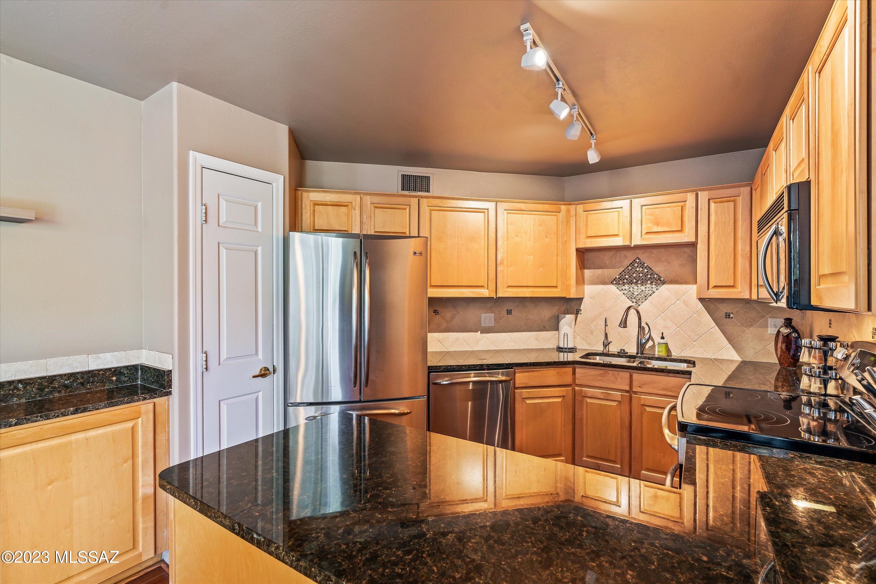 6655 N Canyon Crest Drive Unit: 8144