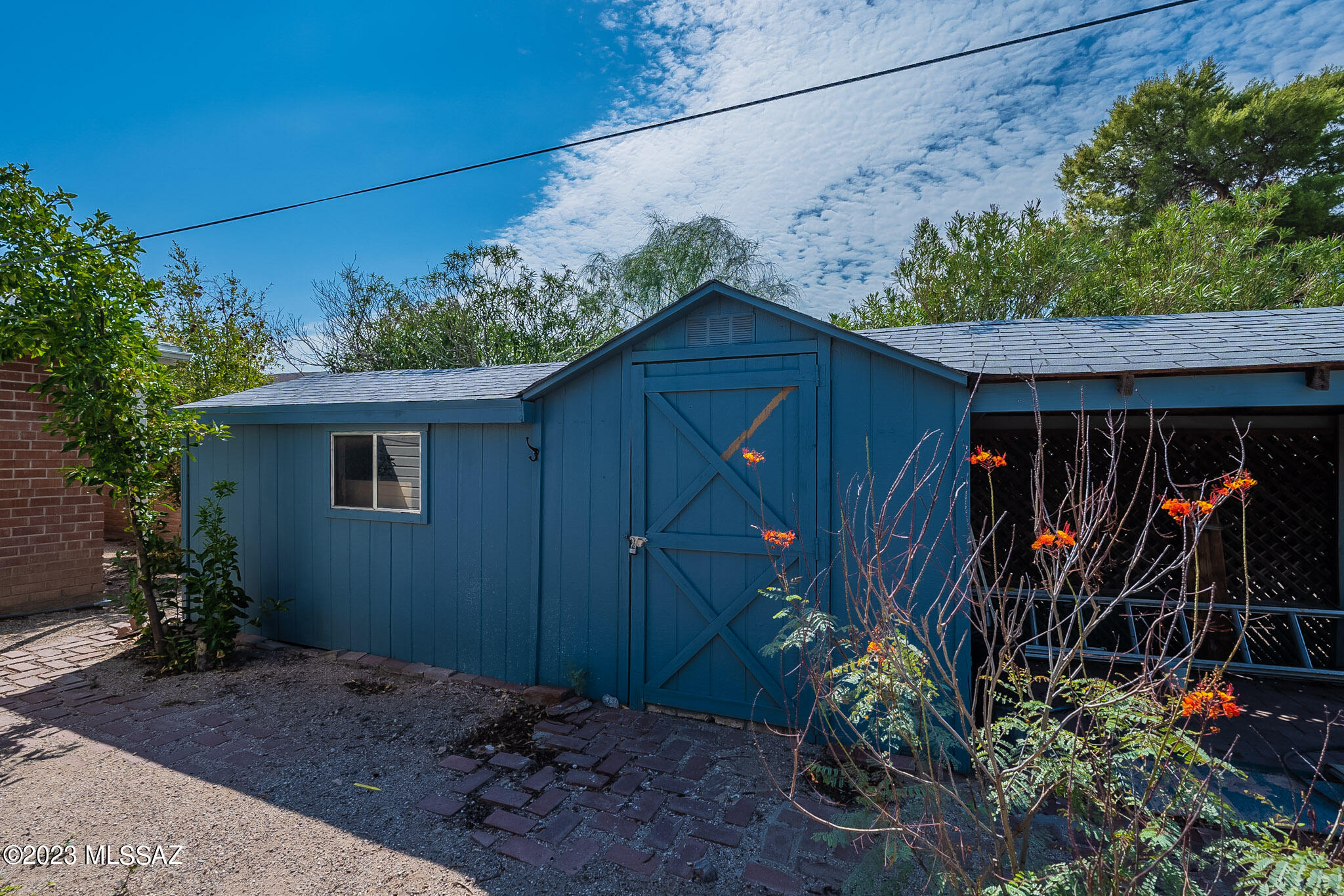 2225 N Hampton Street