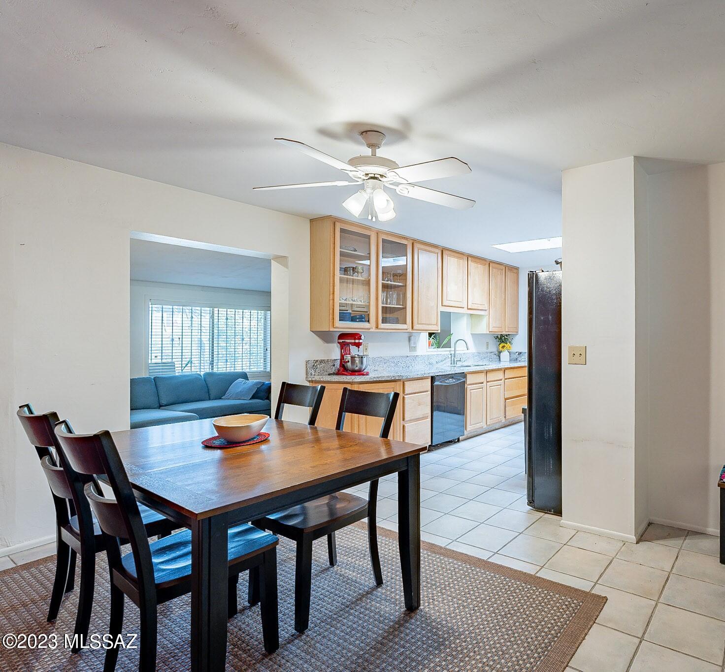 2225 N Hampton Street