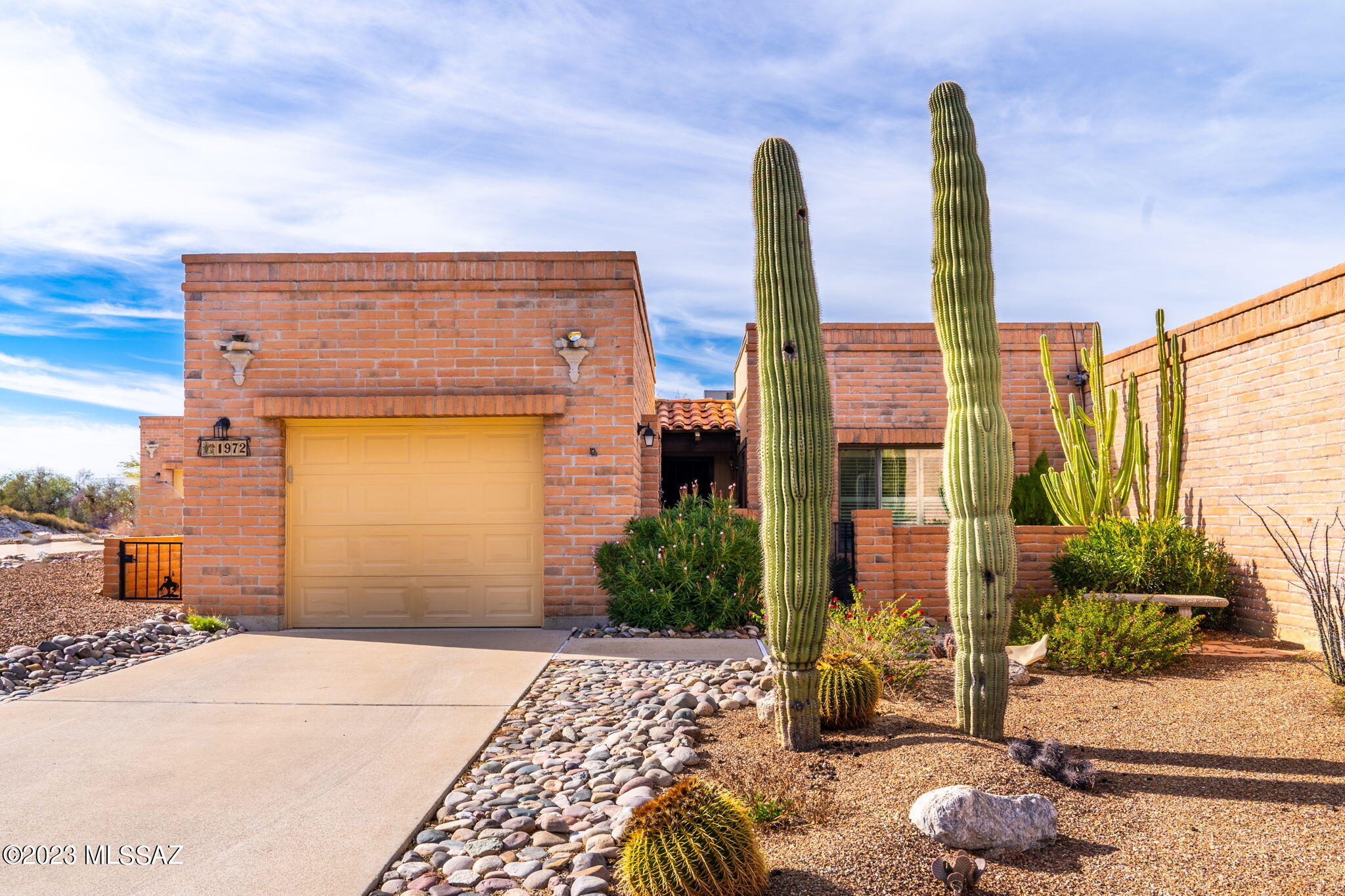 1972 W Misty Hollow Lane