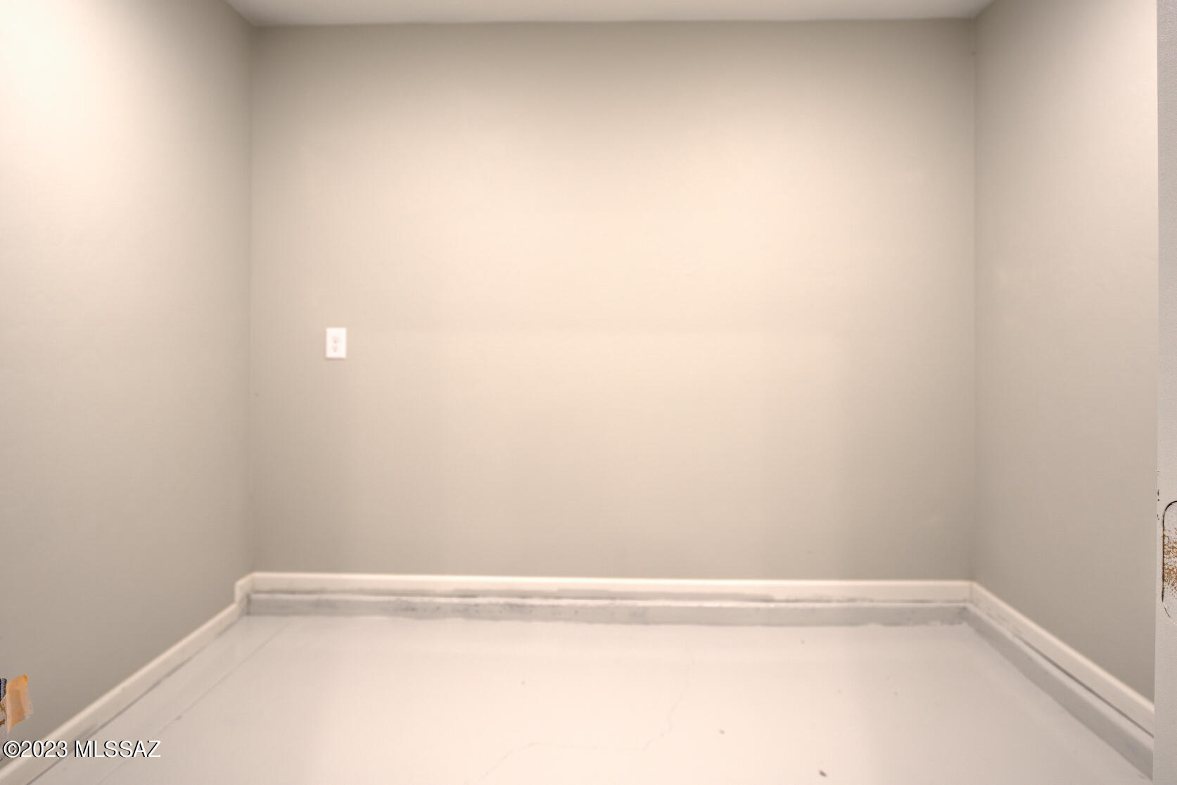 4611 N Shinumo Drive