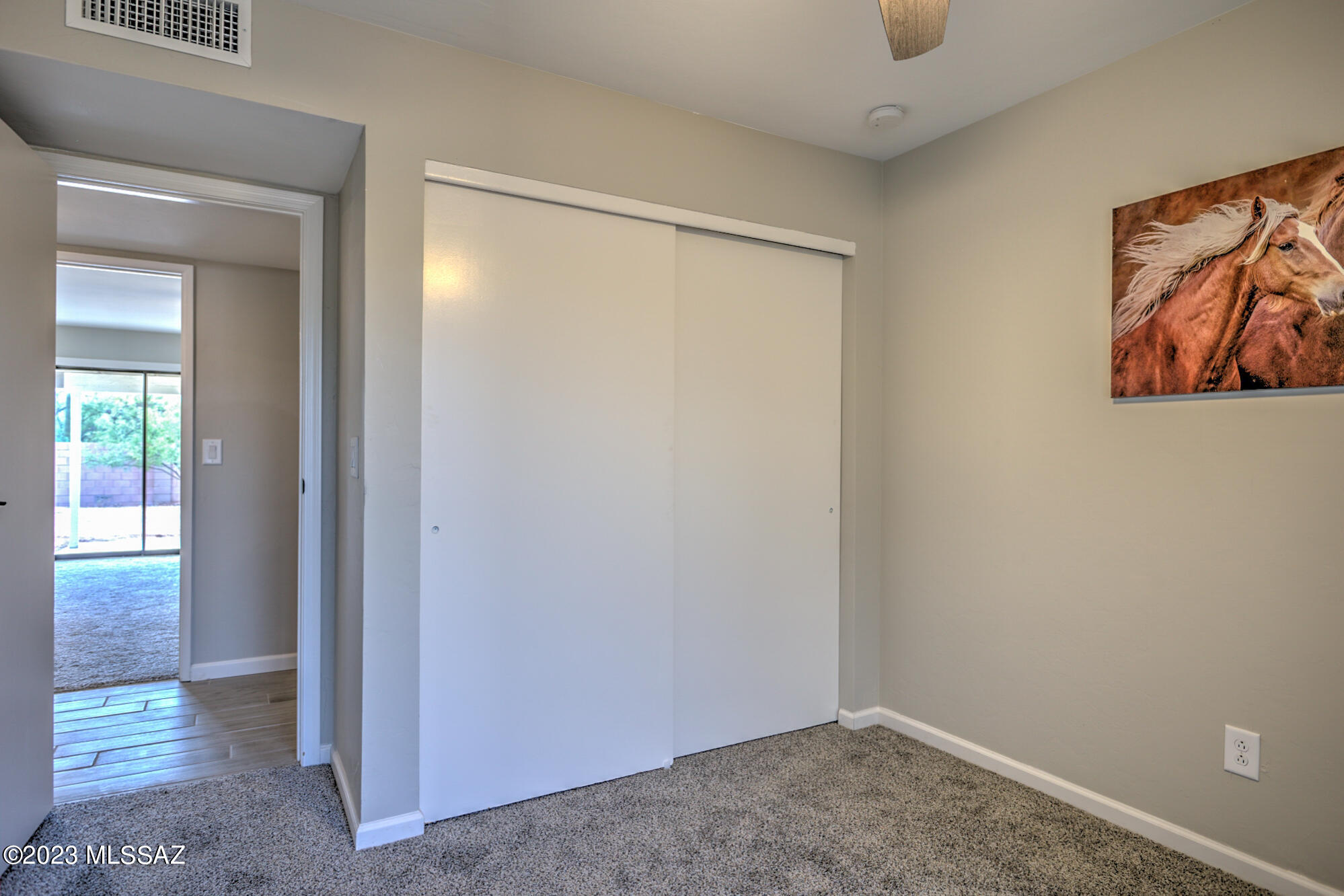 4611 N Shinumo Drive