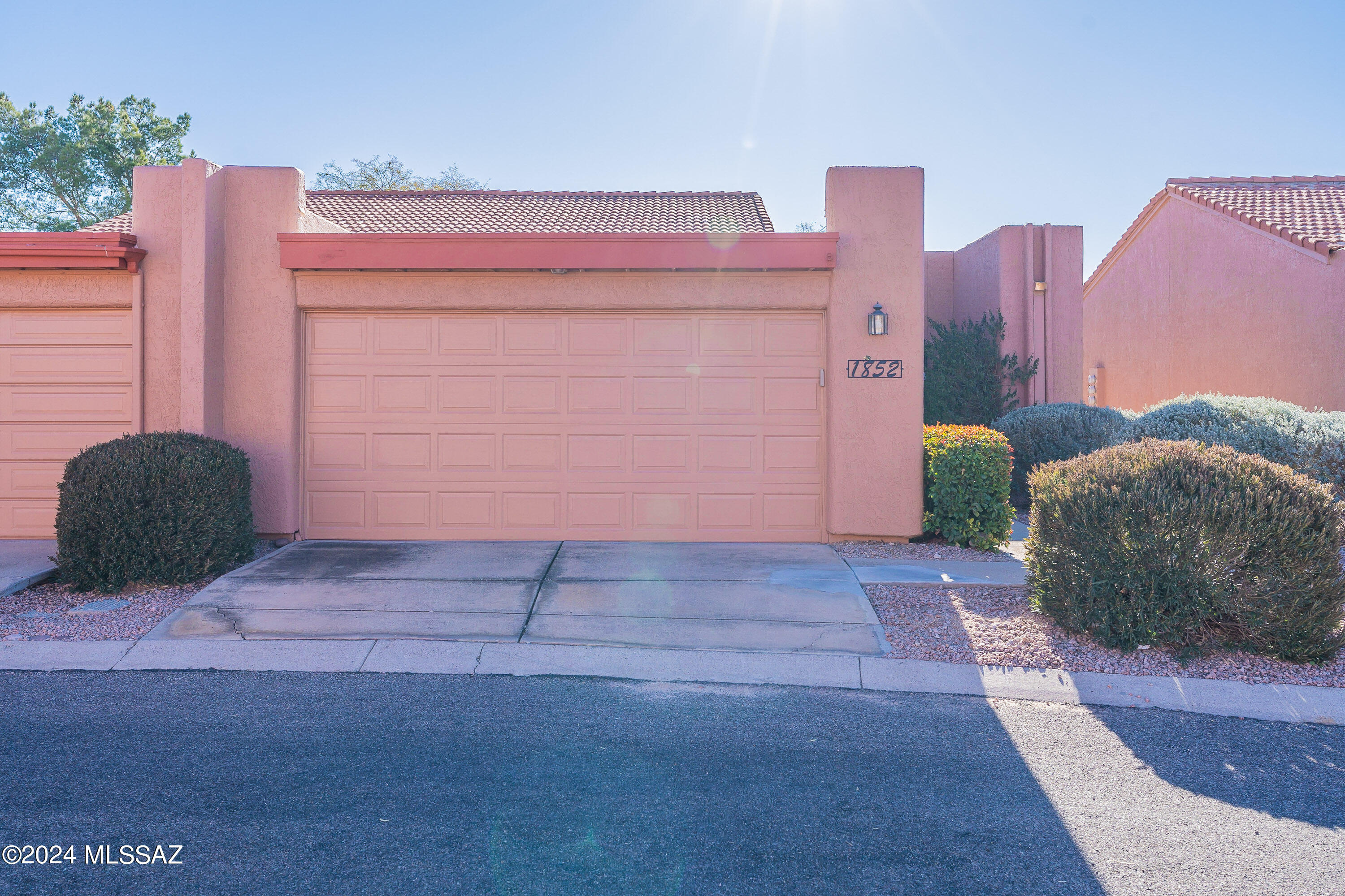 1852 N Piedmont Terrace