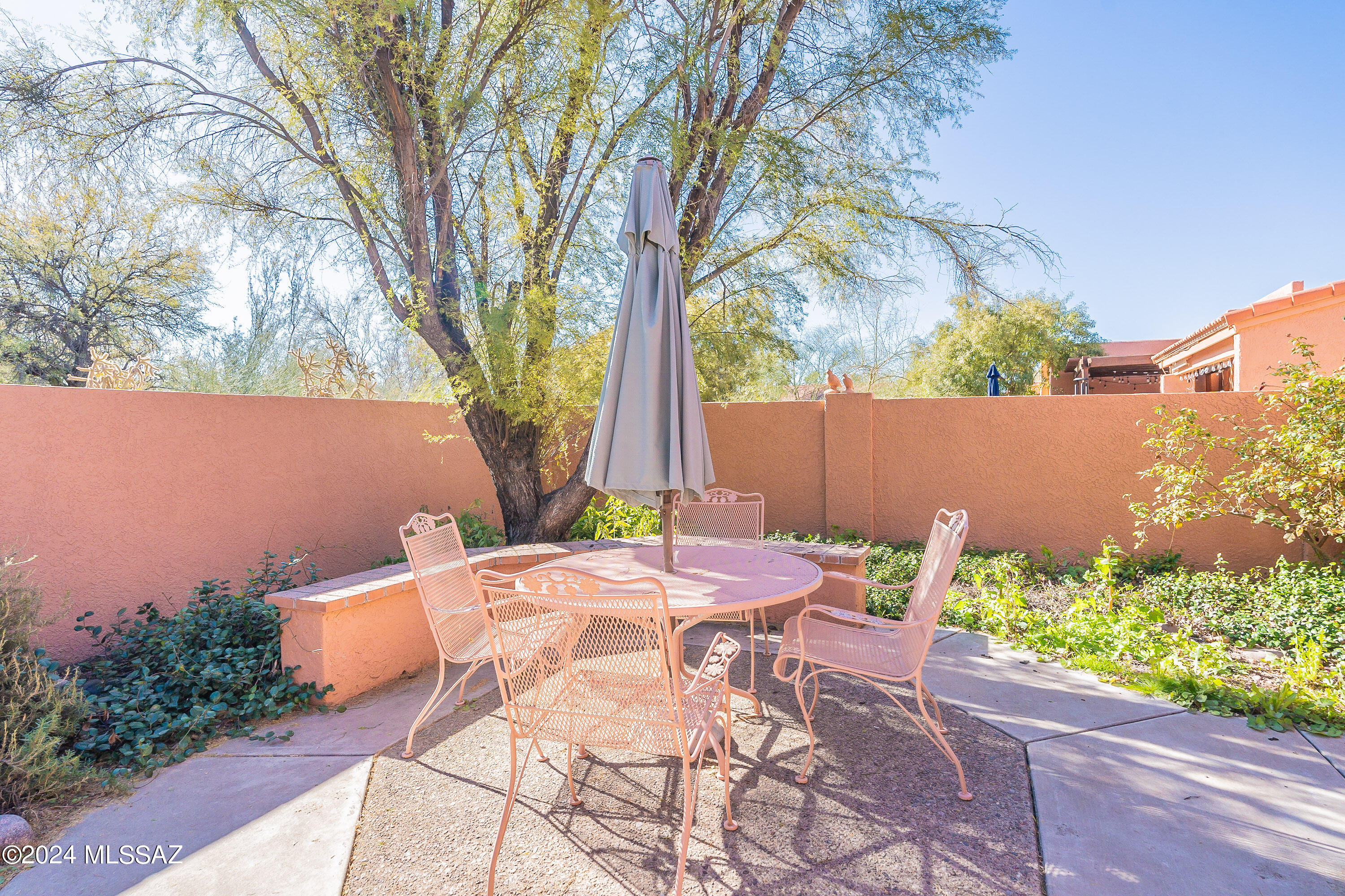 1852 N Piedmont Terrace