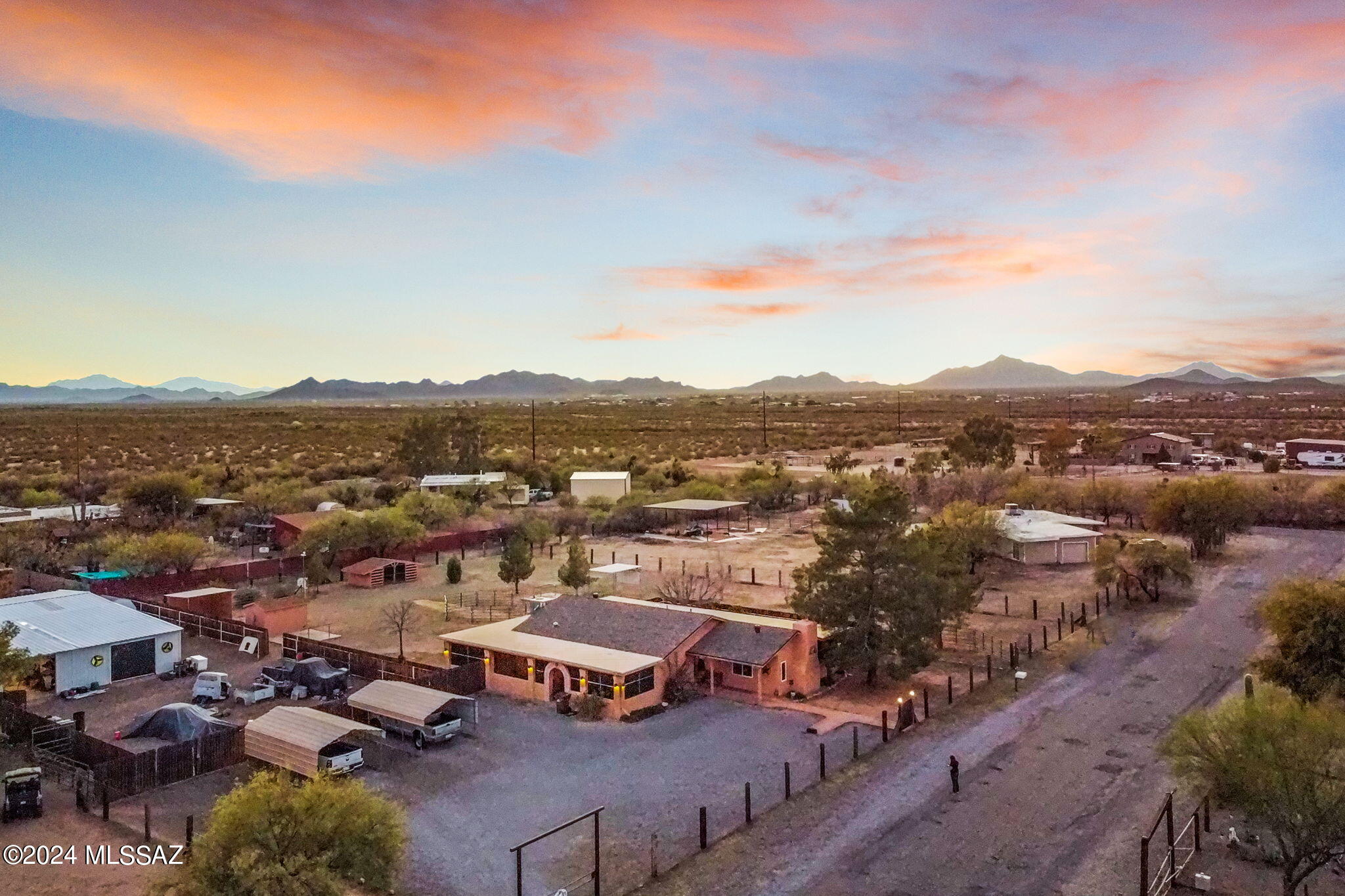 16925 W Pepperbox Lane