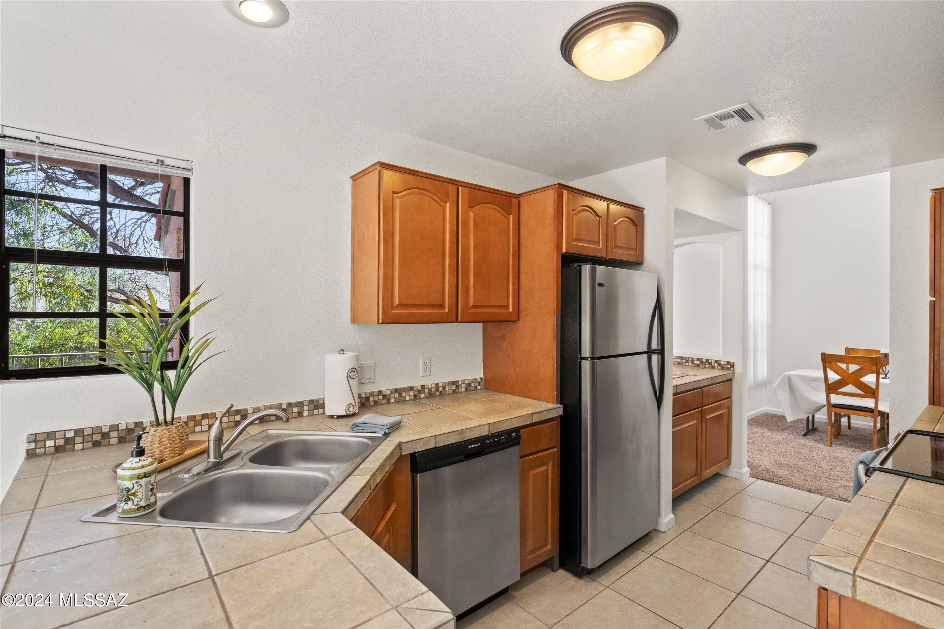 6421 N Tierra De Las Catalinas Unit: 41