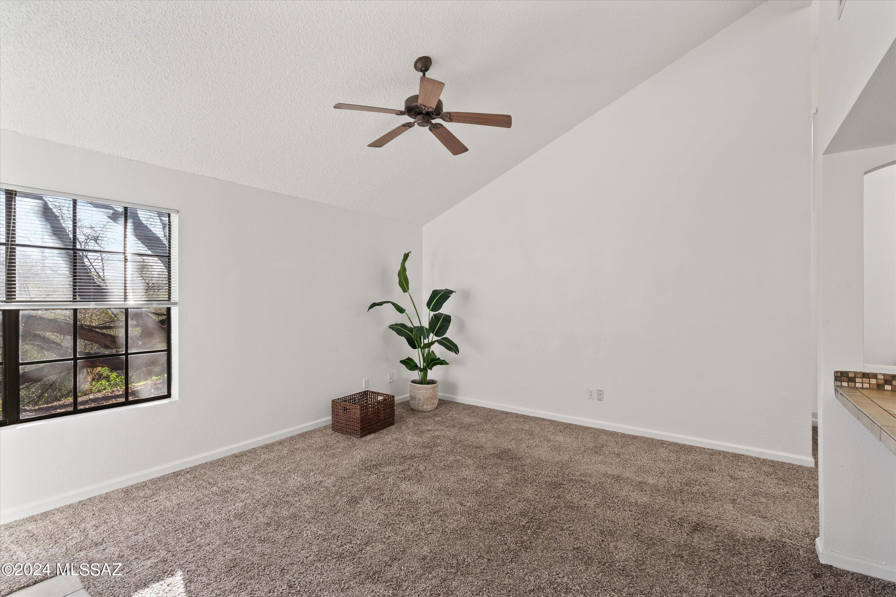 6421 N Tierra De Las Catalinas Unit: 41