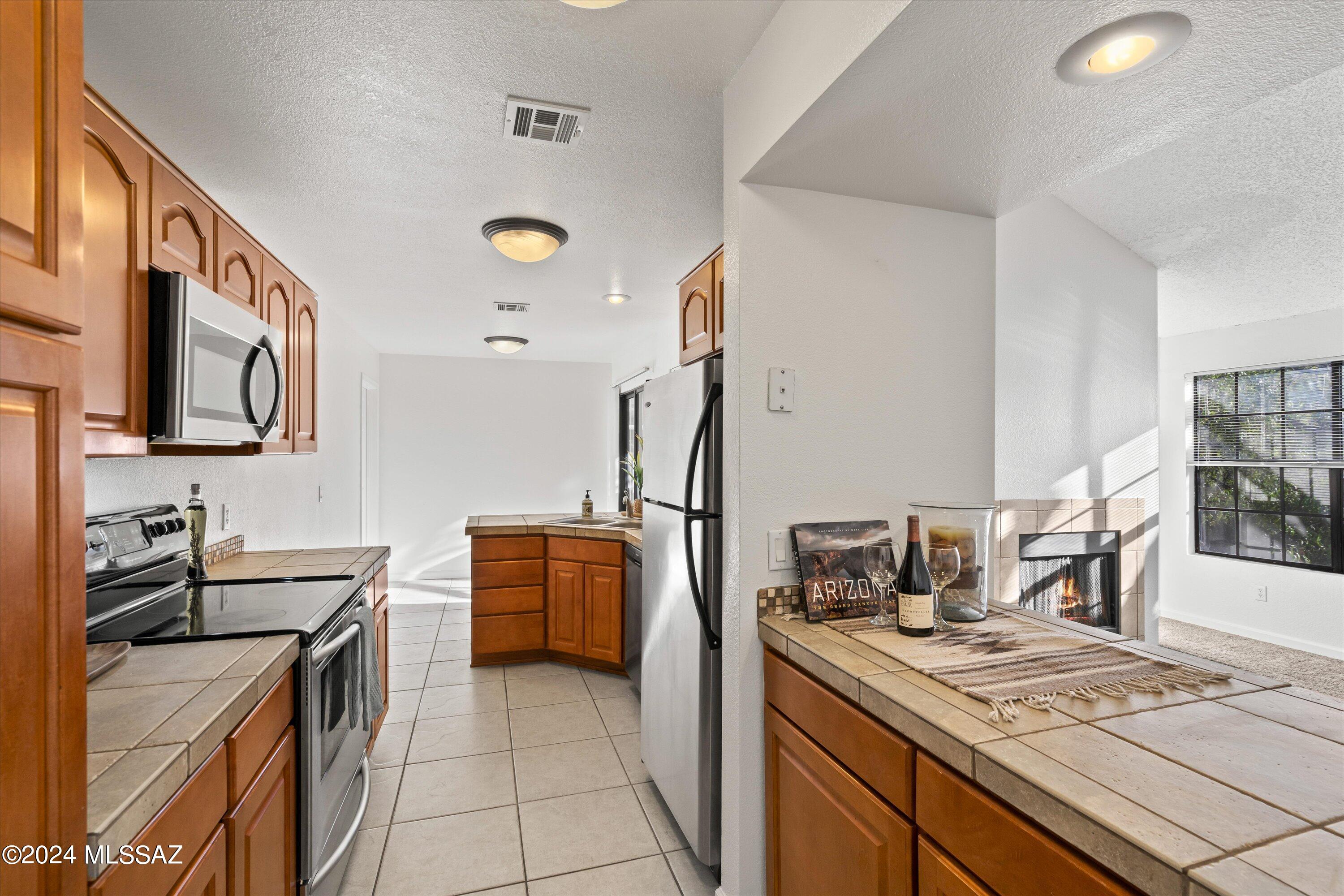 6421 N Tierra De Las Catalinas Unit: 41
