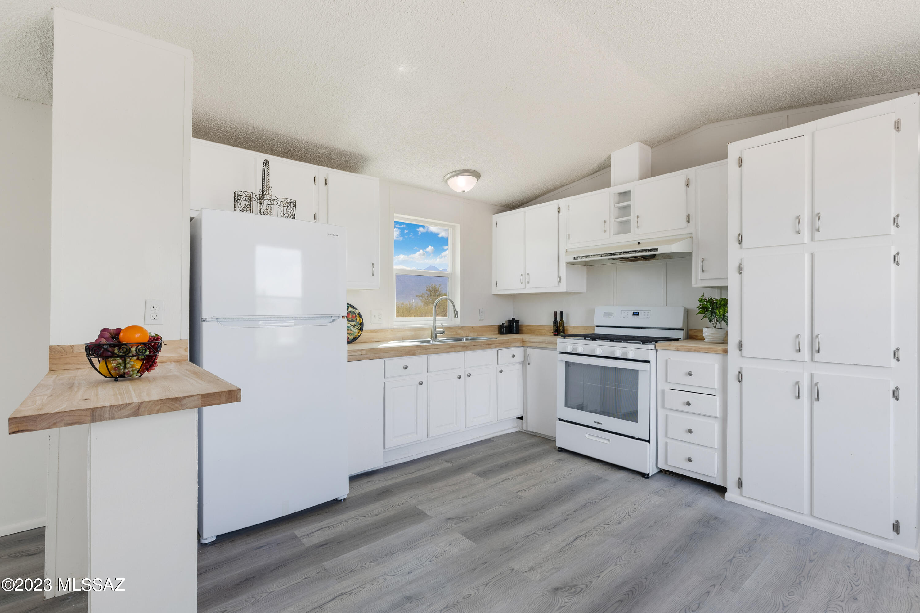 3920 E Coronado Sunset Drive