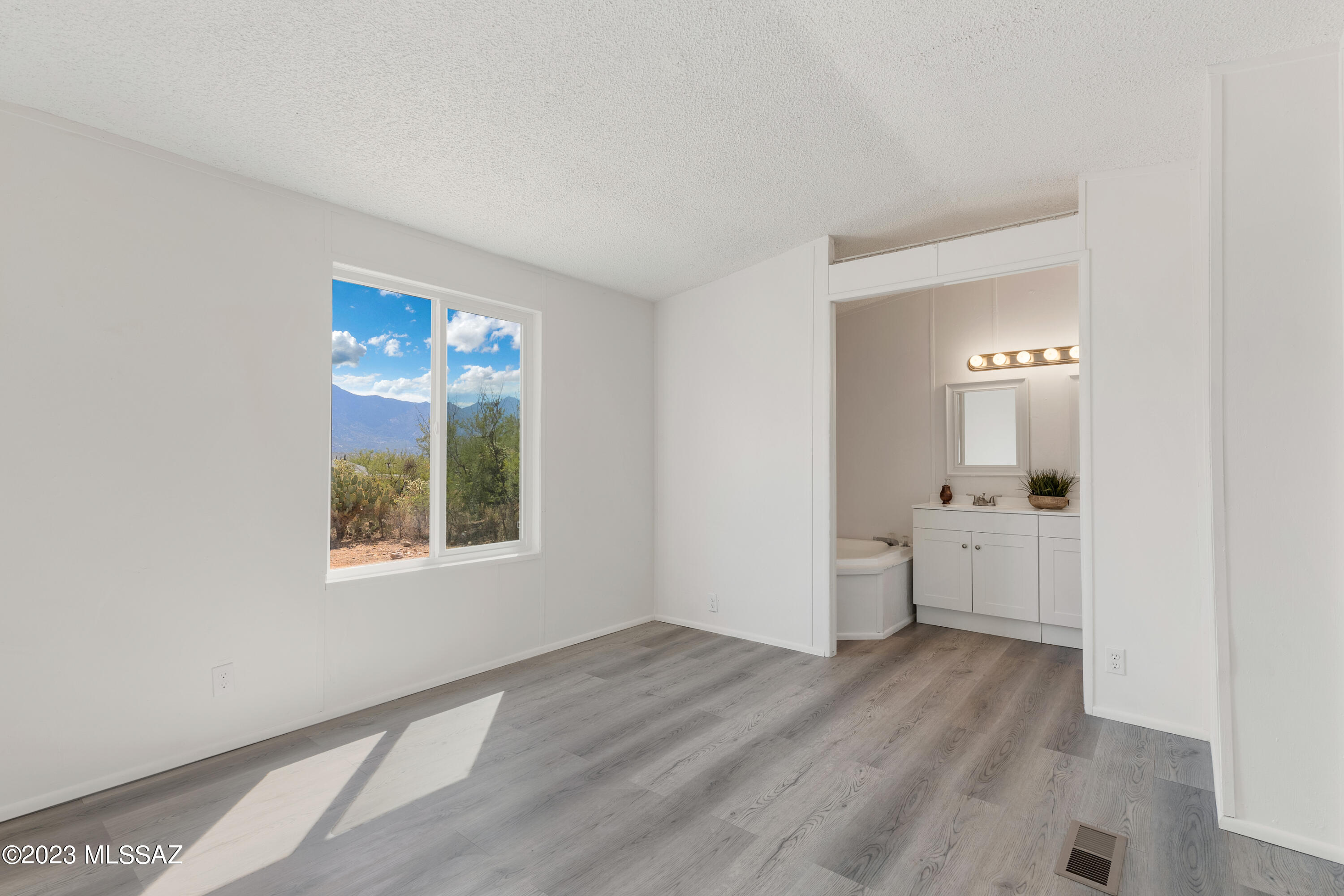 3920 E Coronado Sunset Drive