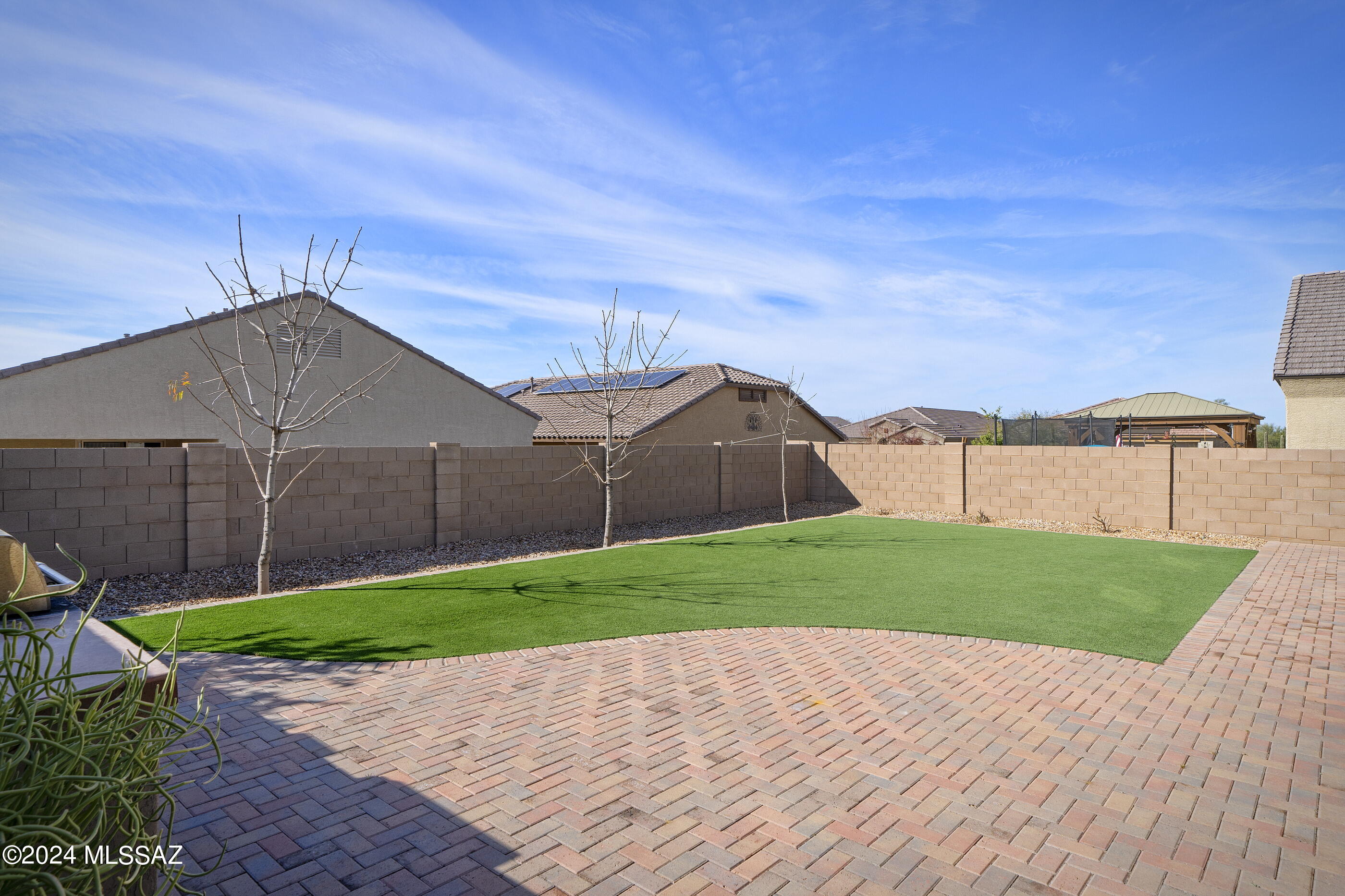 3511 W Sophora Ridge Way