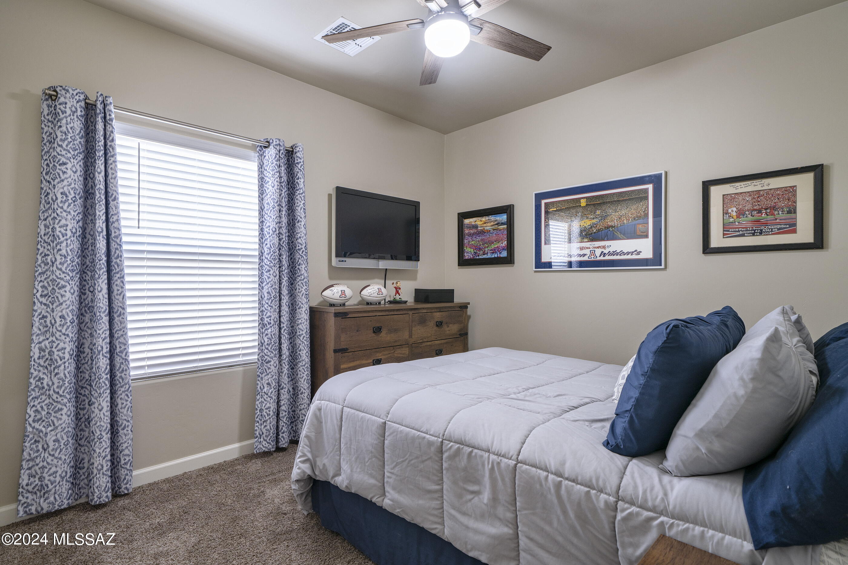 3511 W Sophora Ridge Way