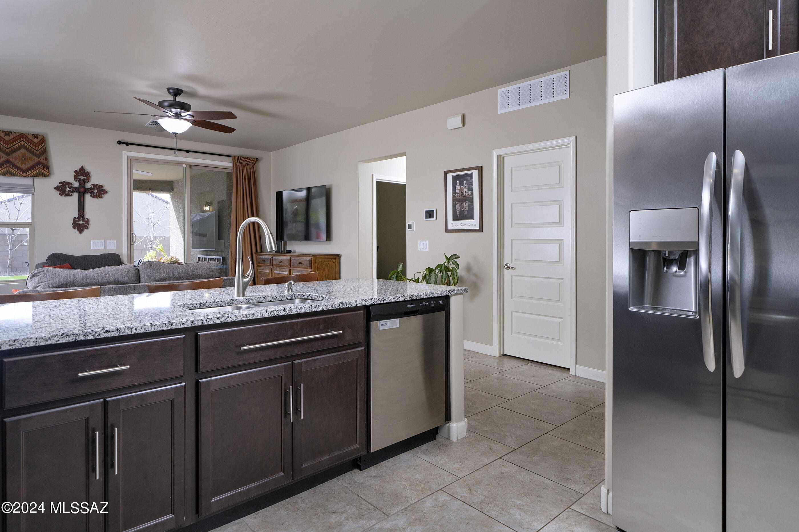 3511 W Sophora Ridge Way