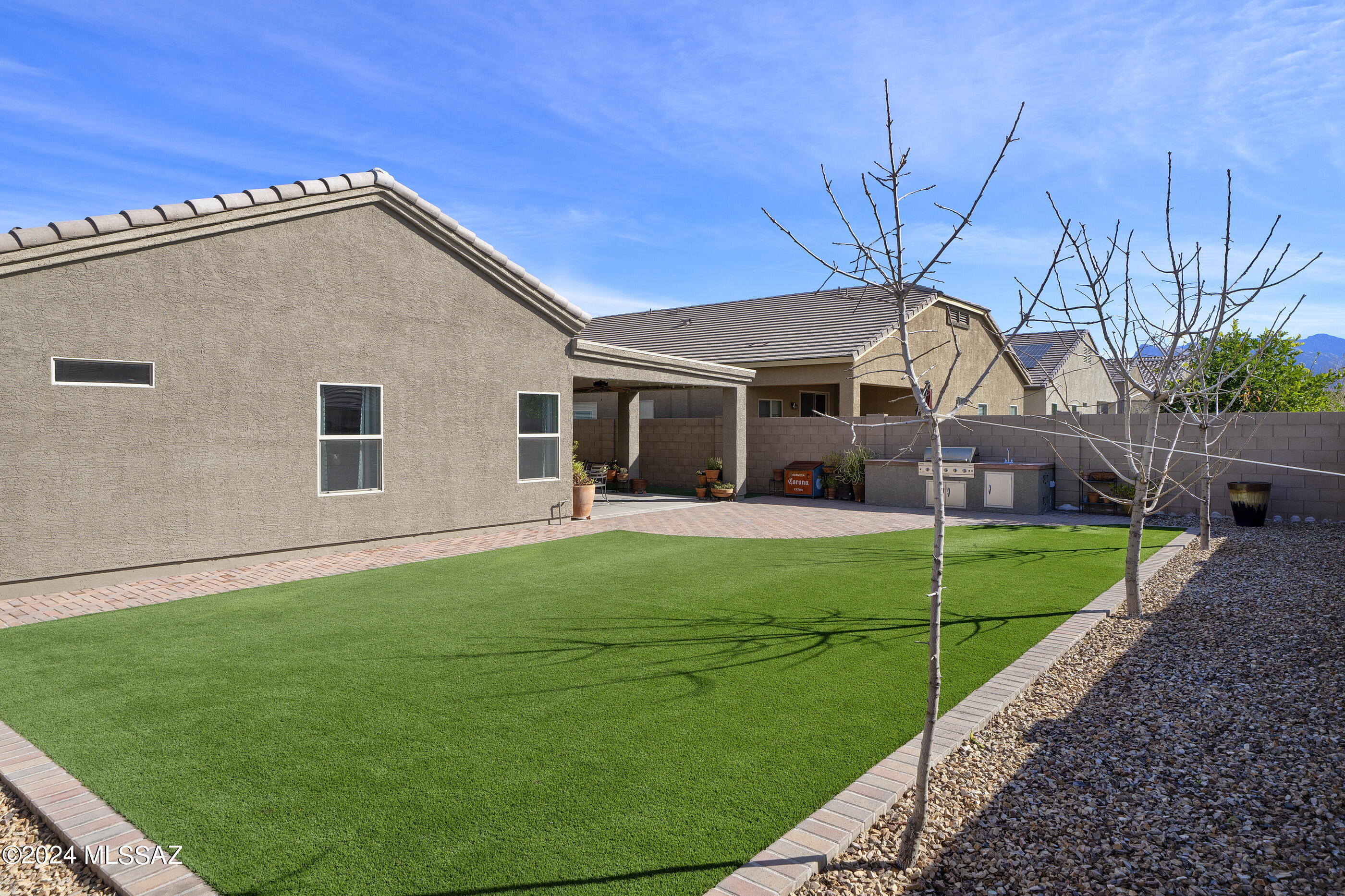 3511 W Sophora Ridge Way