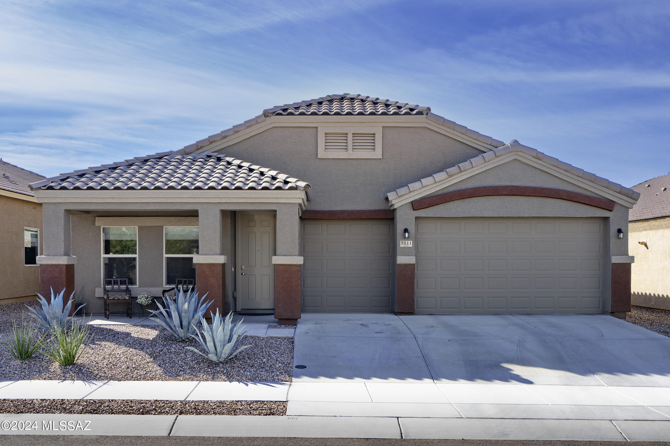 3511 W Sophora Ridge Way