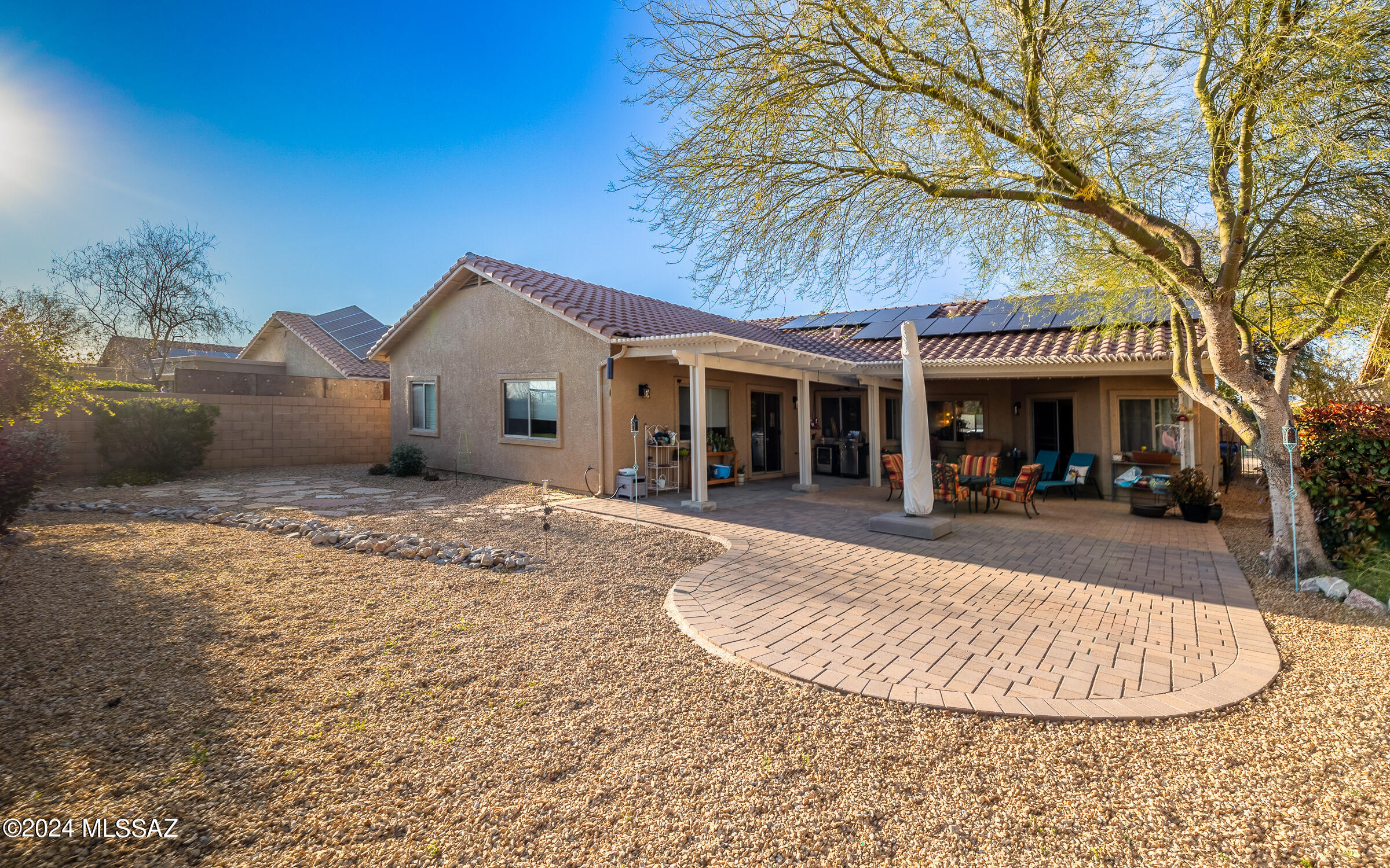 3664 E Northern Dancer Road