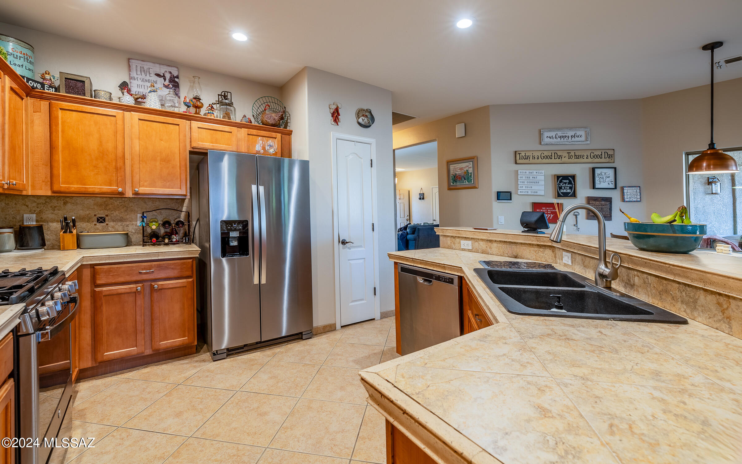 3664 E Northern Dancer Road