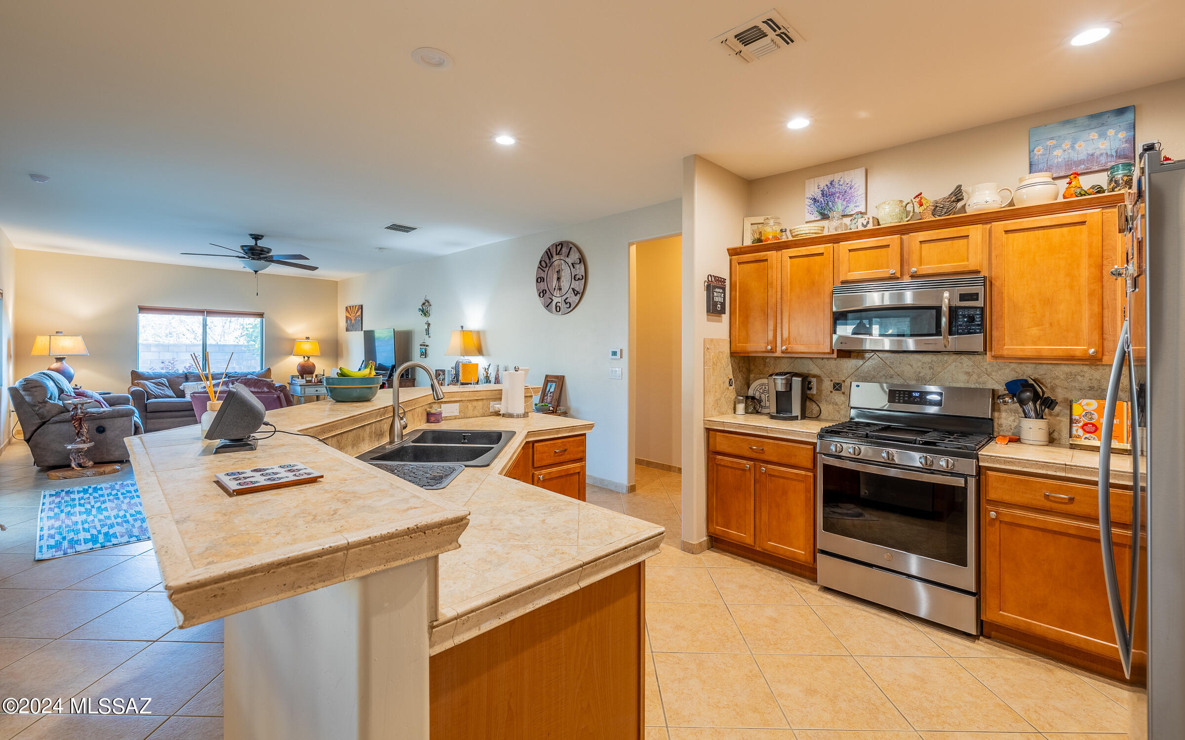 3664 E Northern Dancer Road