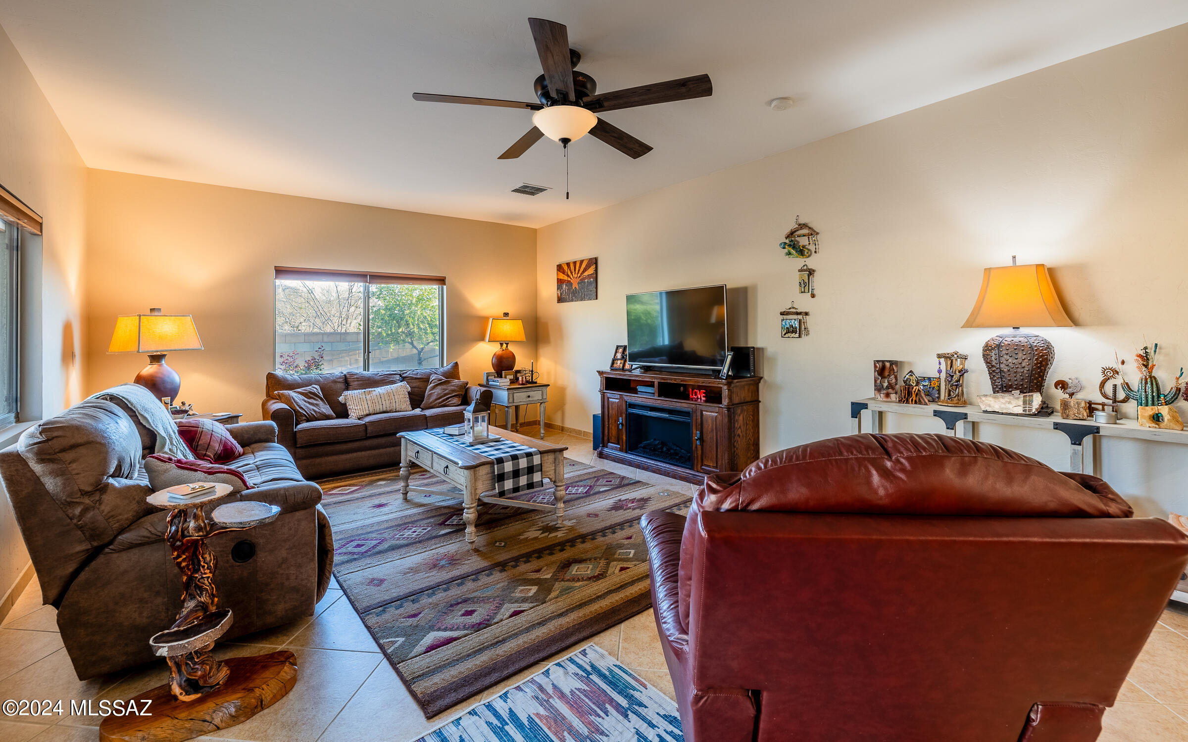 3664 E Northern Dancer Road