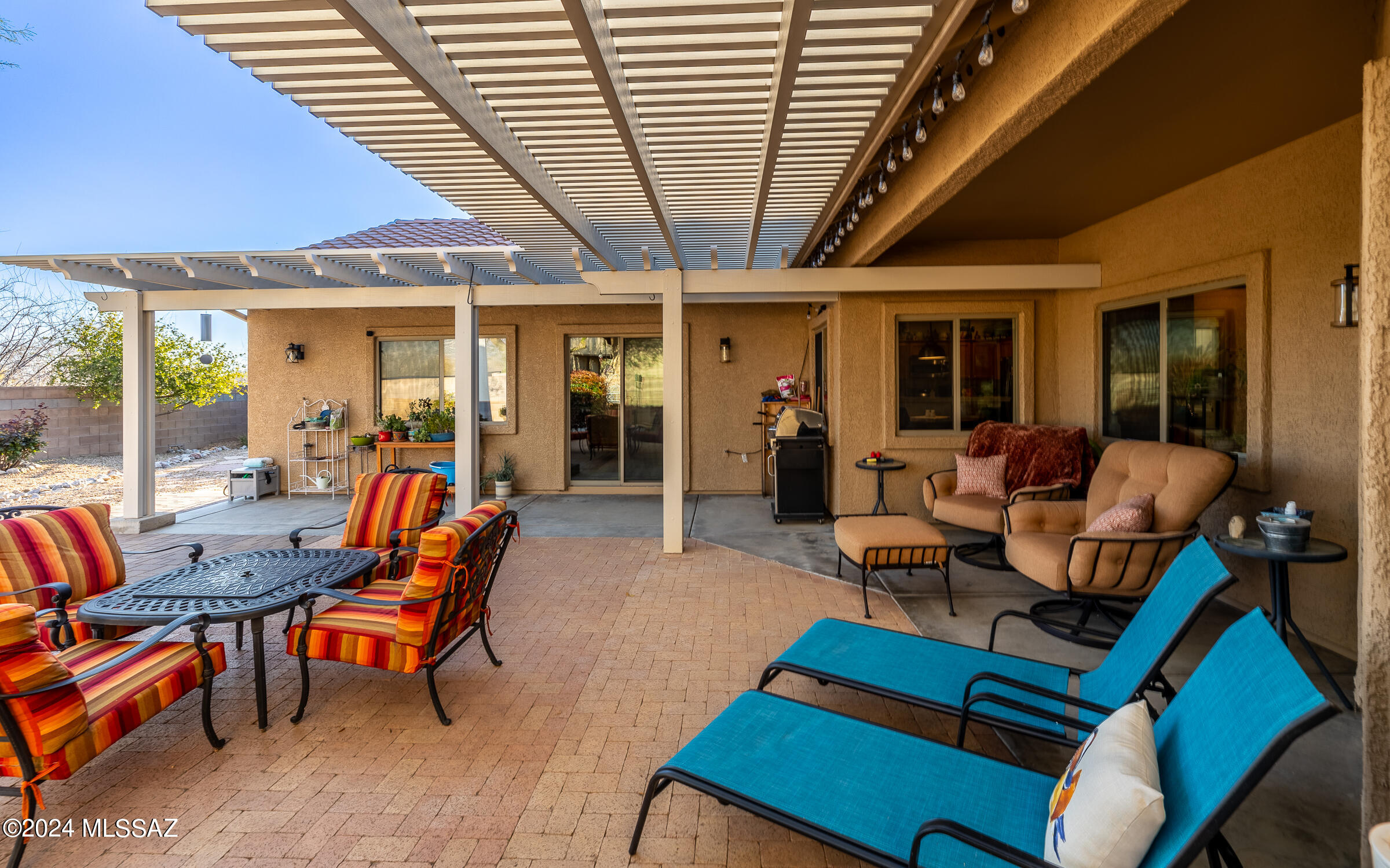 3664 E Northern Dancer Road