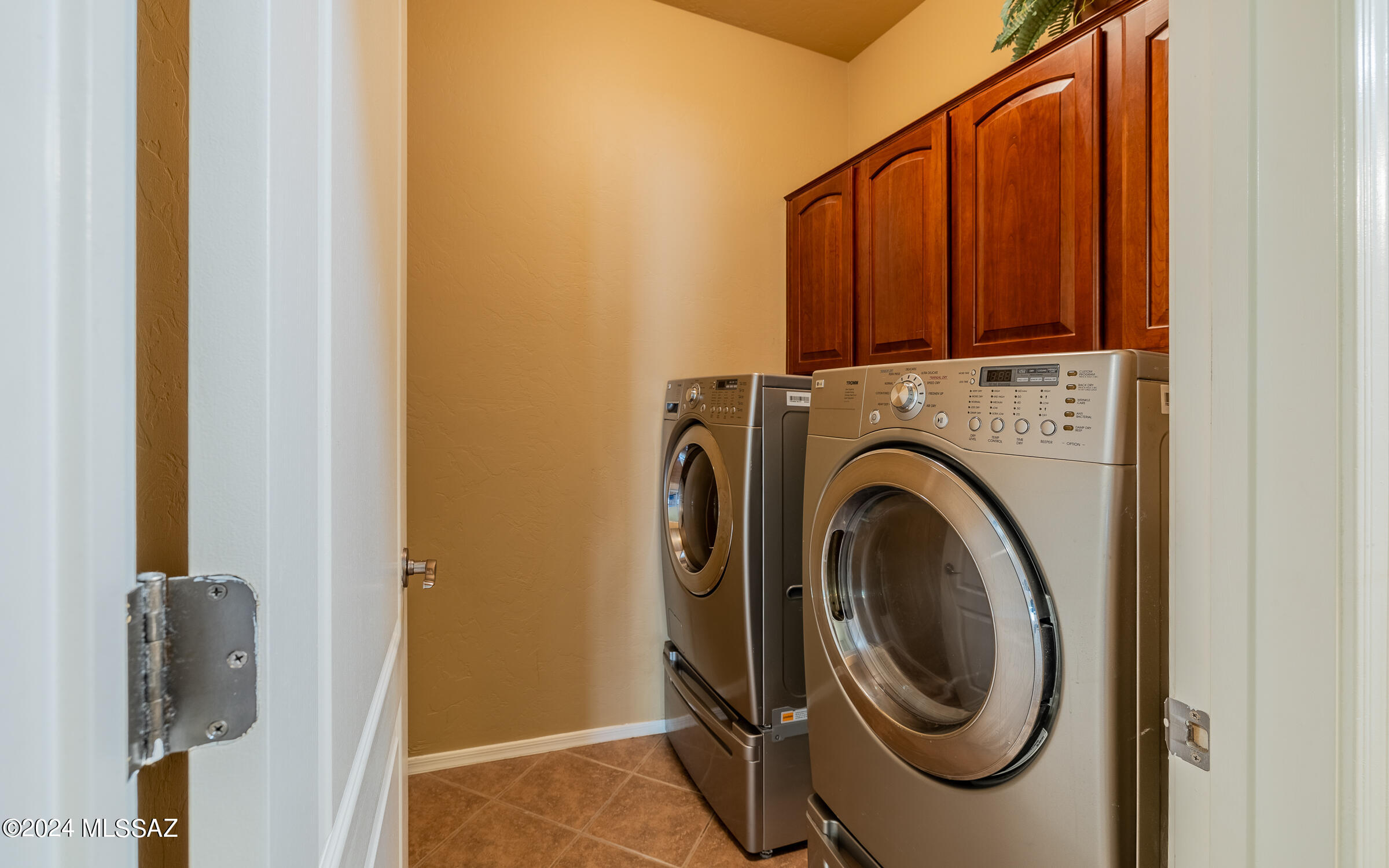 3629 E Fjord Pony Road