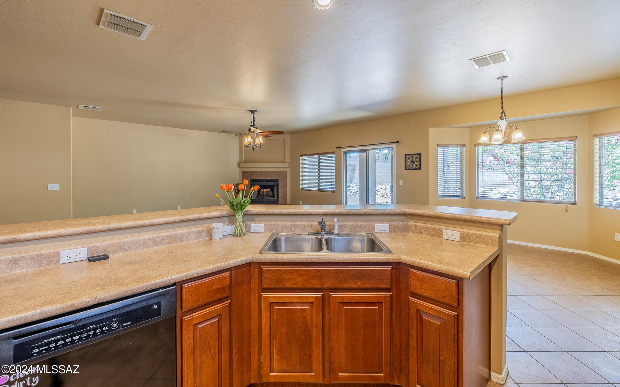 3629 E Fjord Pony Road