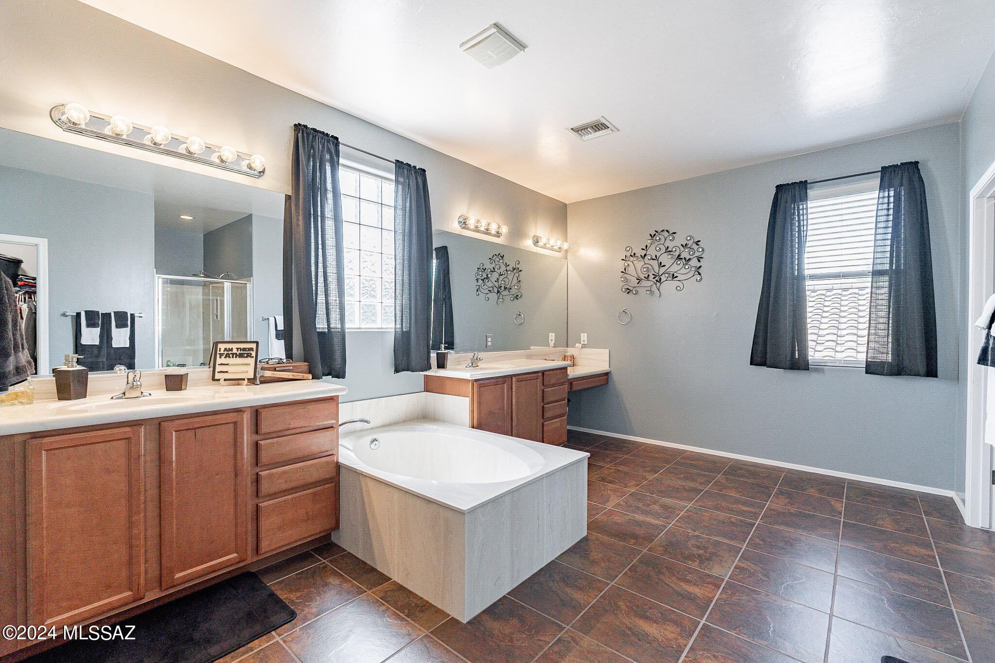 12519 E Red Iron Trail