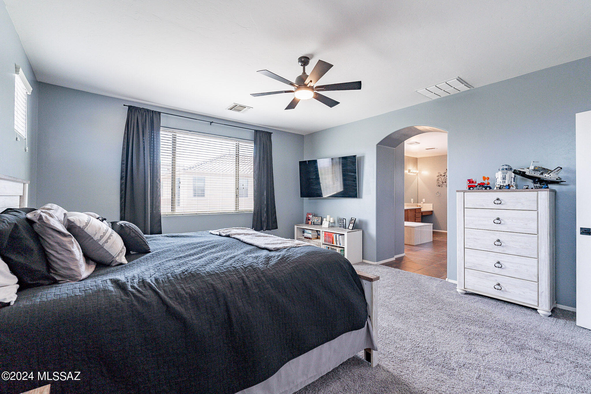 12519 E Red Iron Trail