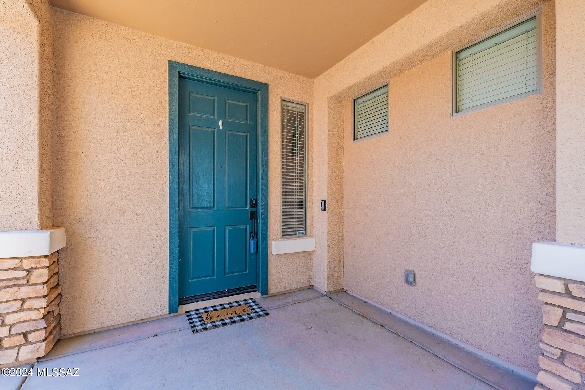 12519 E Red Iron Trail