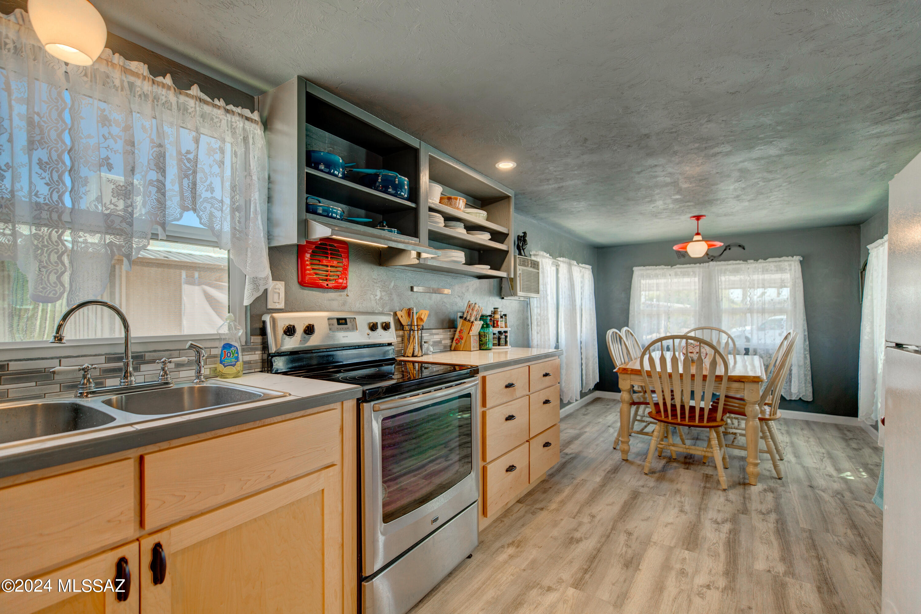 5732 W Lazy Heart Street