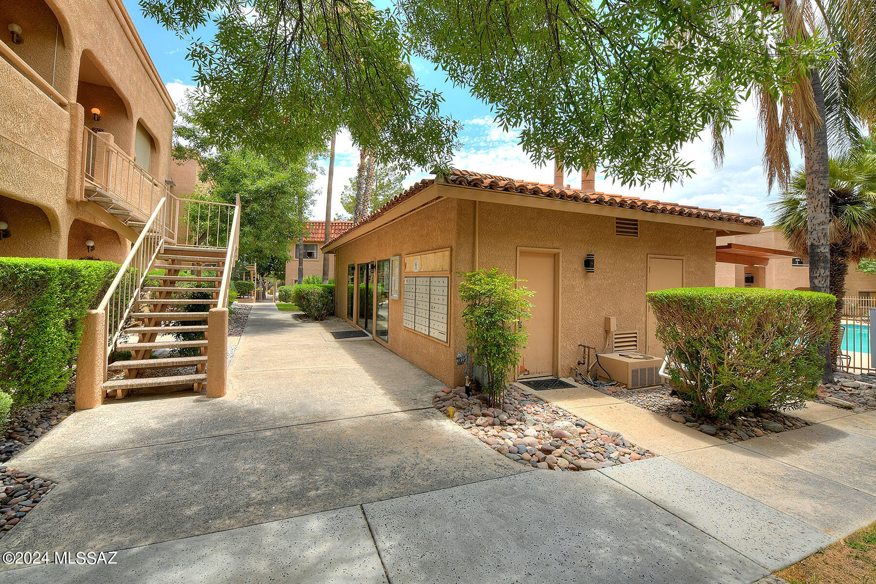5750 N Camino Esplendora Unit: 224