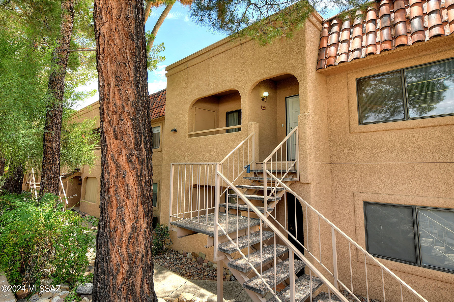 5750 N Camino Esplendora Unit: 224