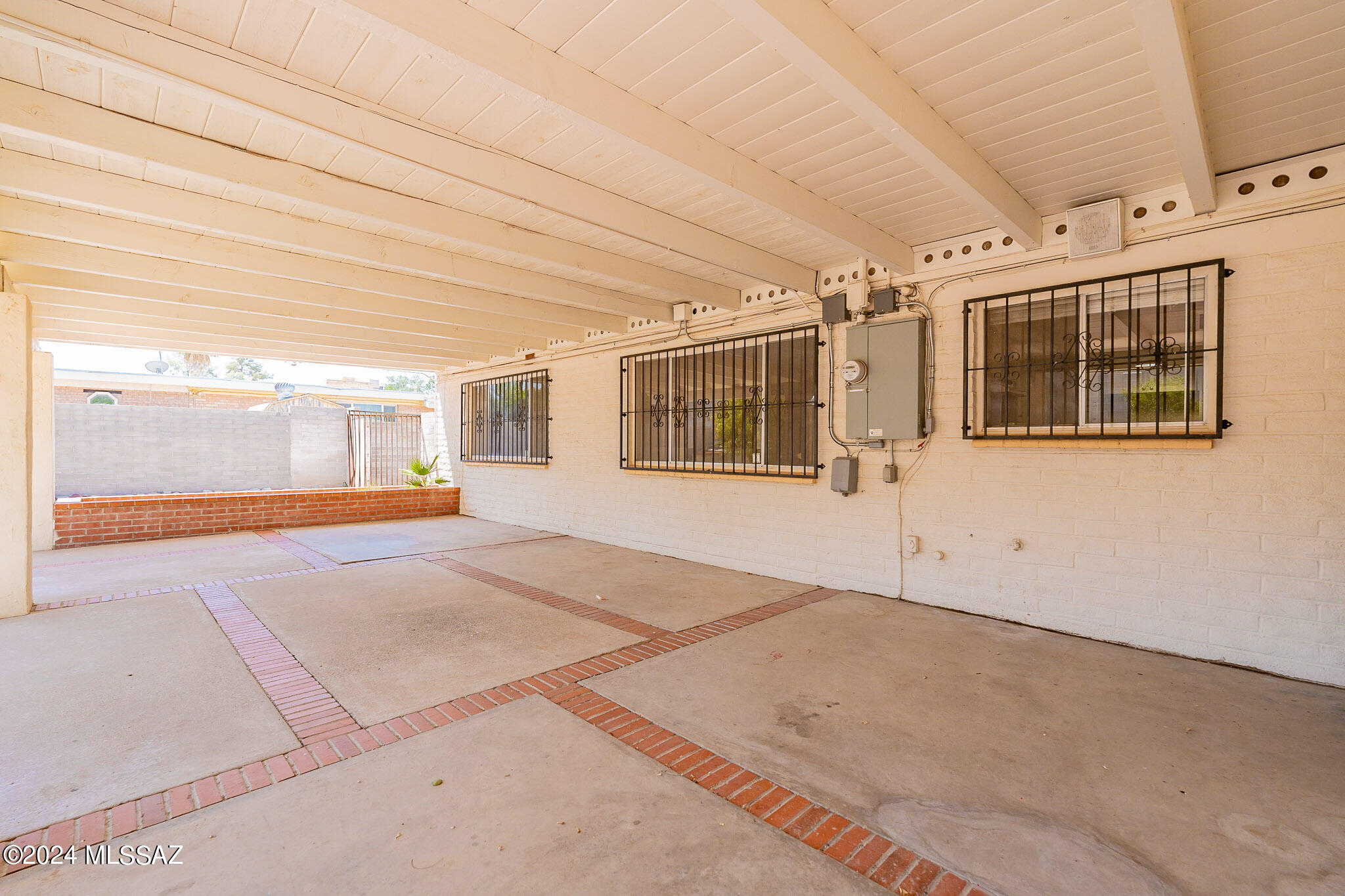 9351 E Hermosa Hills Drive