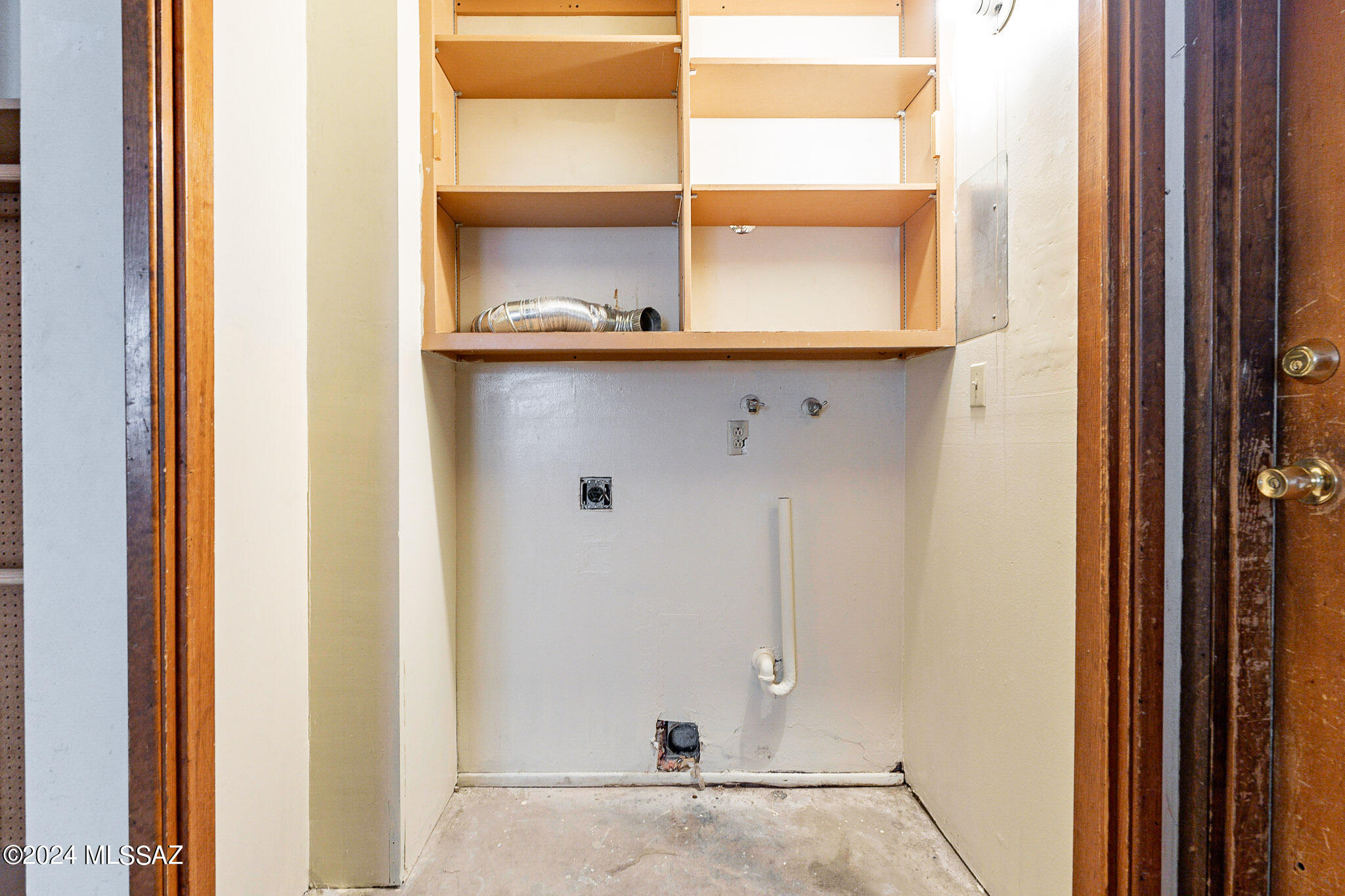 9351 E Hermosa Hills Drive