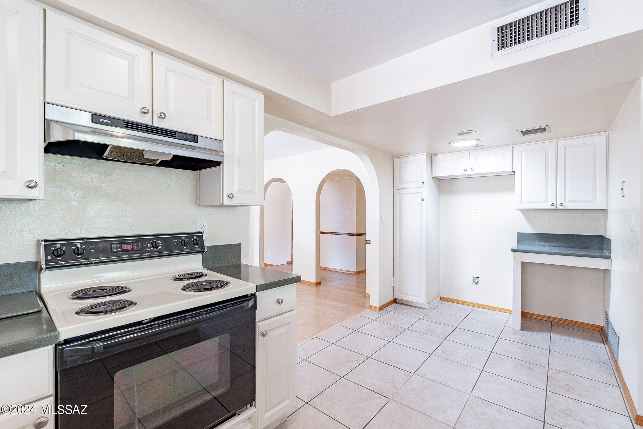 9351 E Hermosa Hills Drive