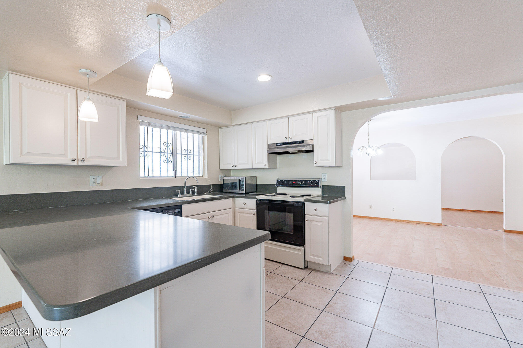 9351 E Hermosa Hills Drive