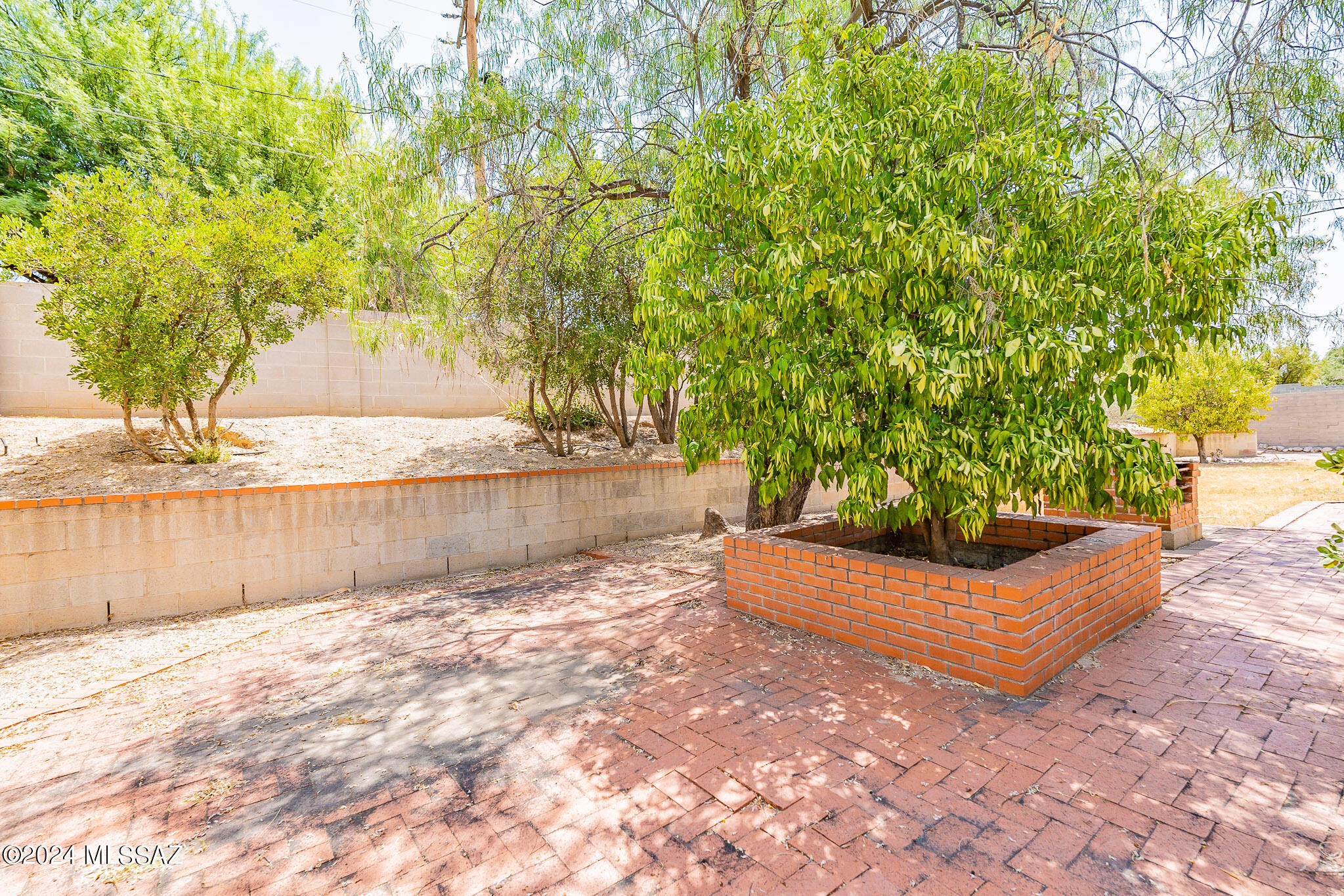 9351 E Hermosa Hills Drive