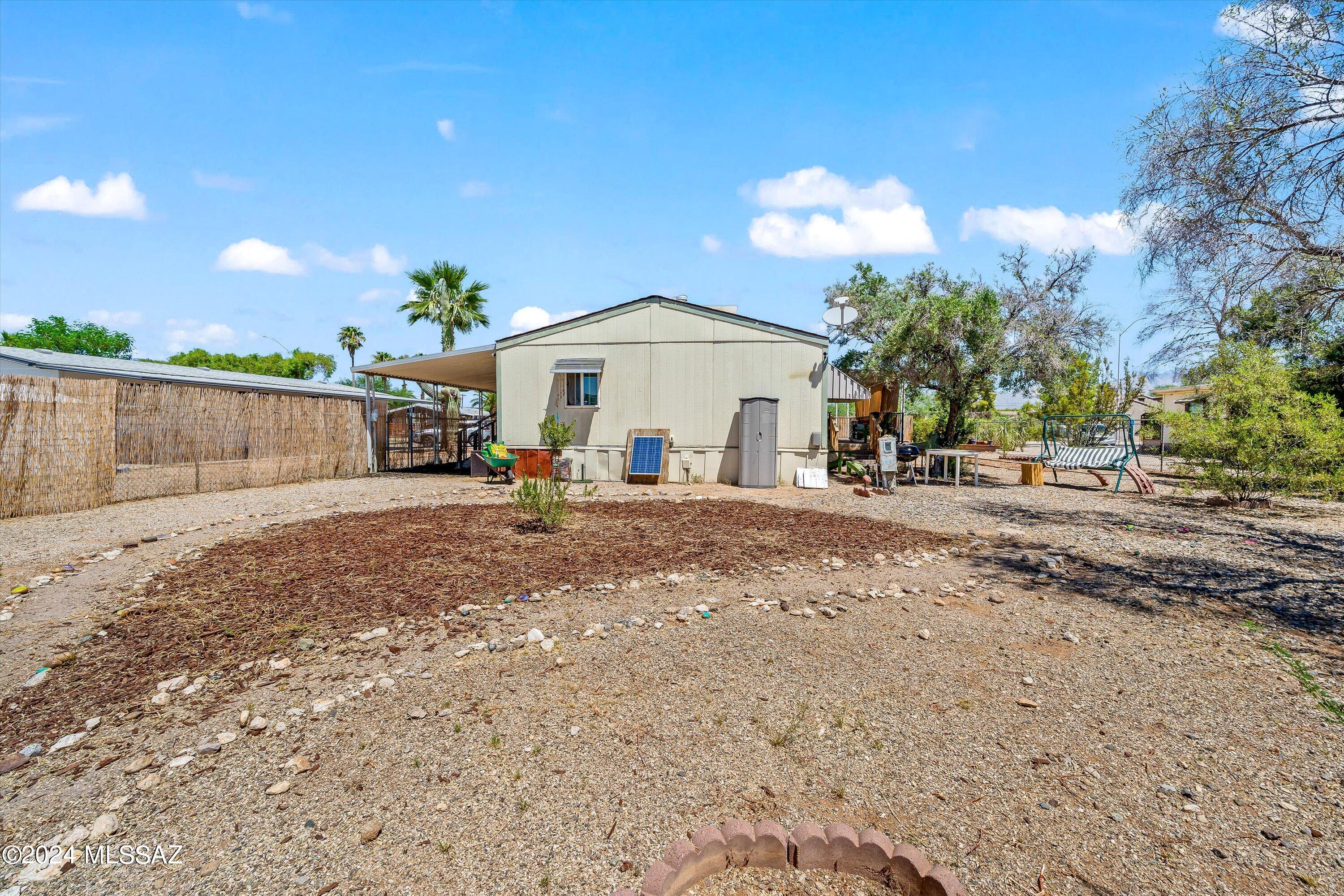 773 W Florence Street