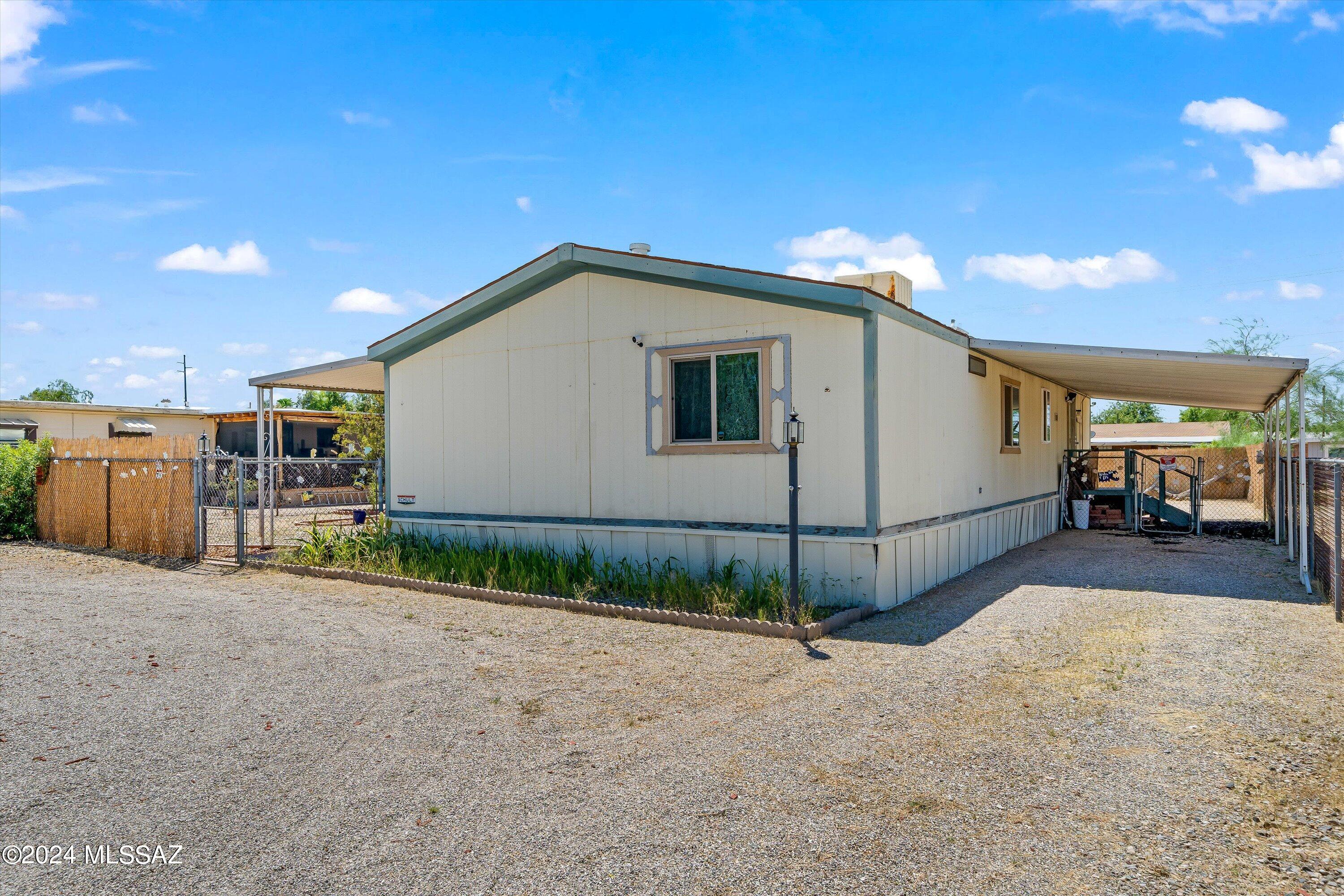 773 W Florence Street