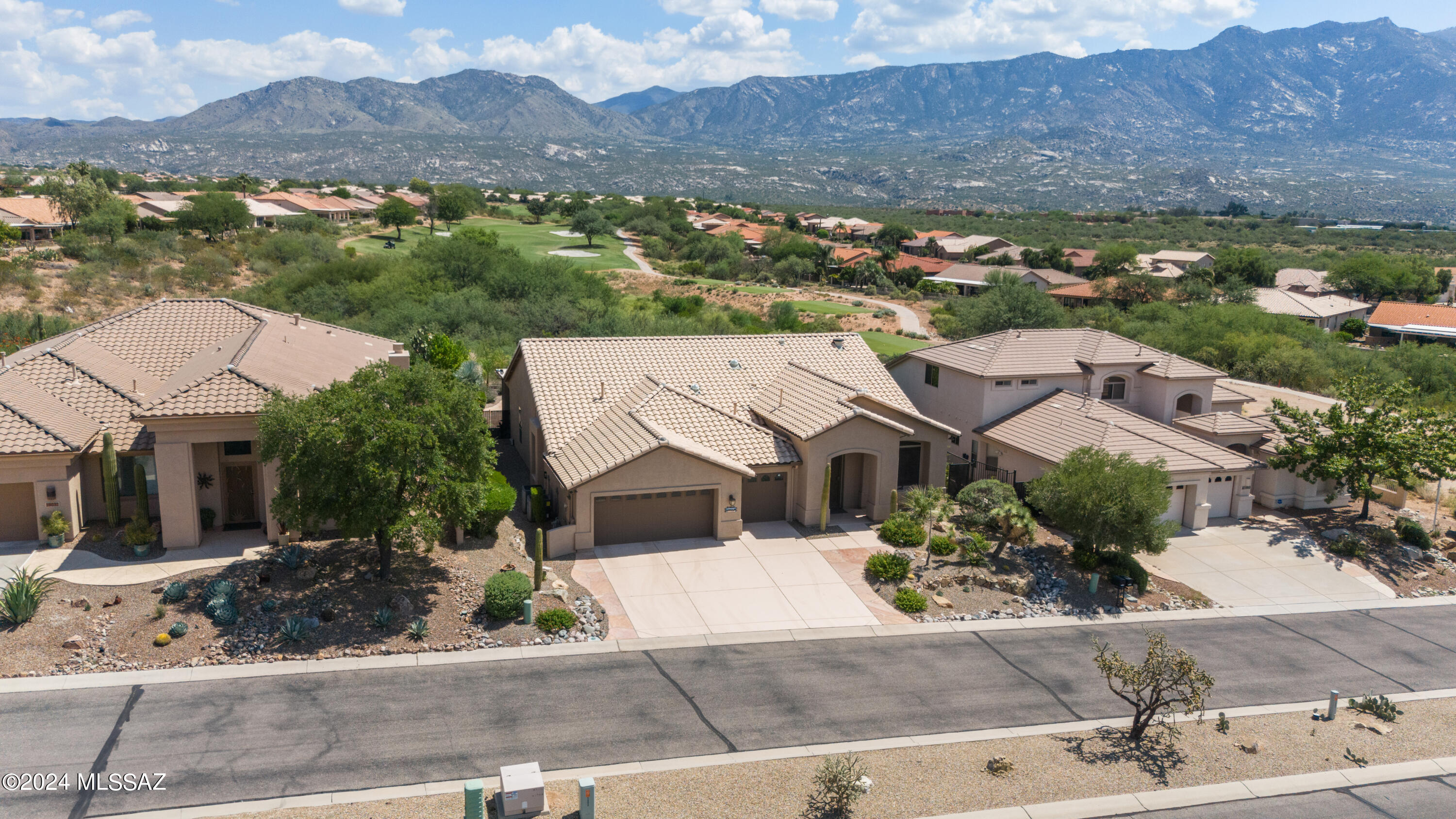 39059 S Clubhouse Drive