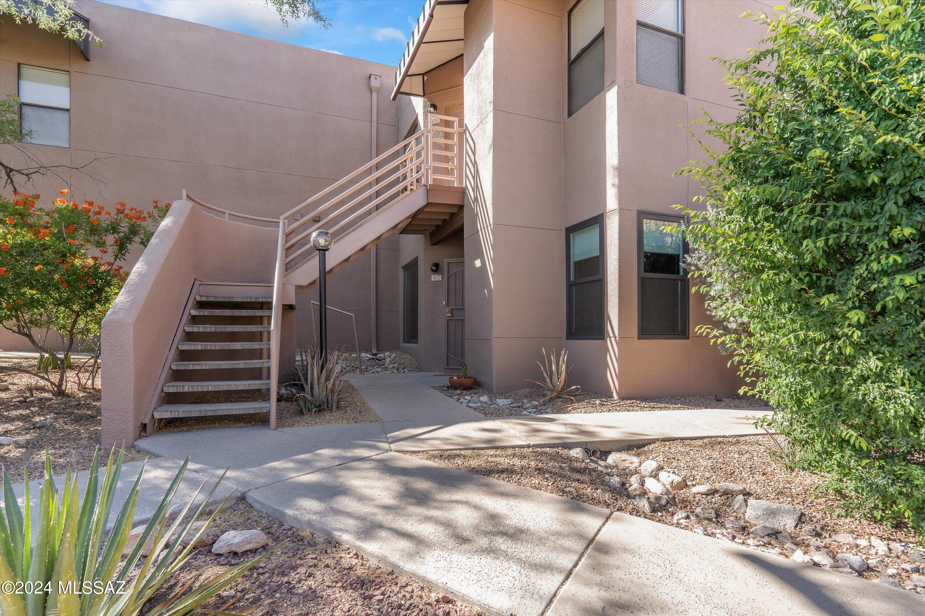 6655 N Canyon Crest Drive Unit: 9152