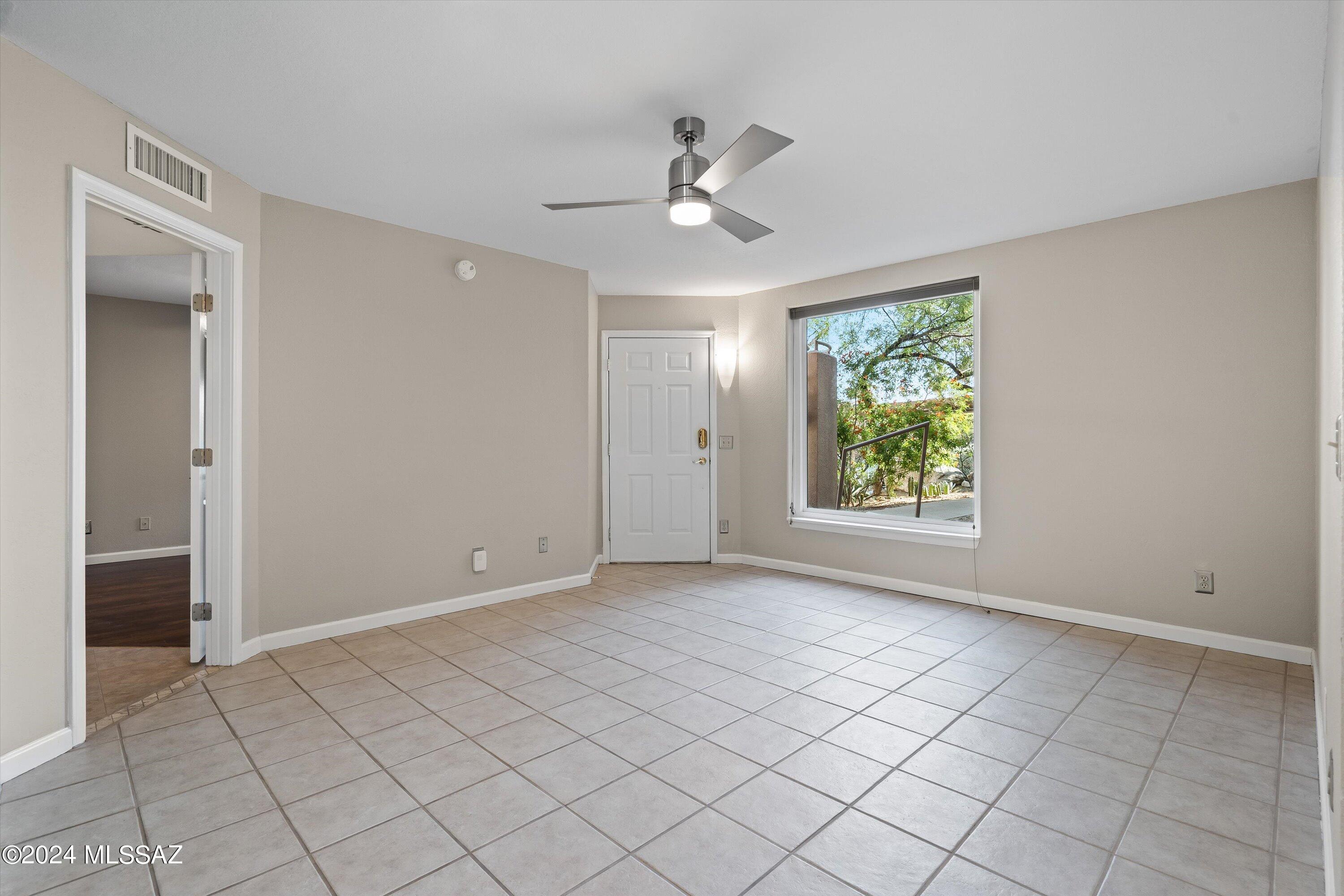 6655 N Canyon Crest Drive Unit: 9152