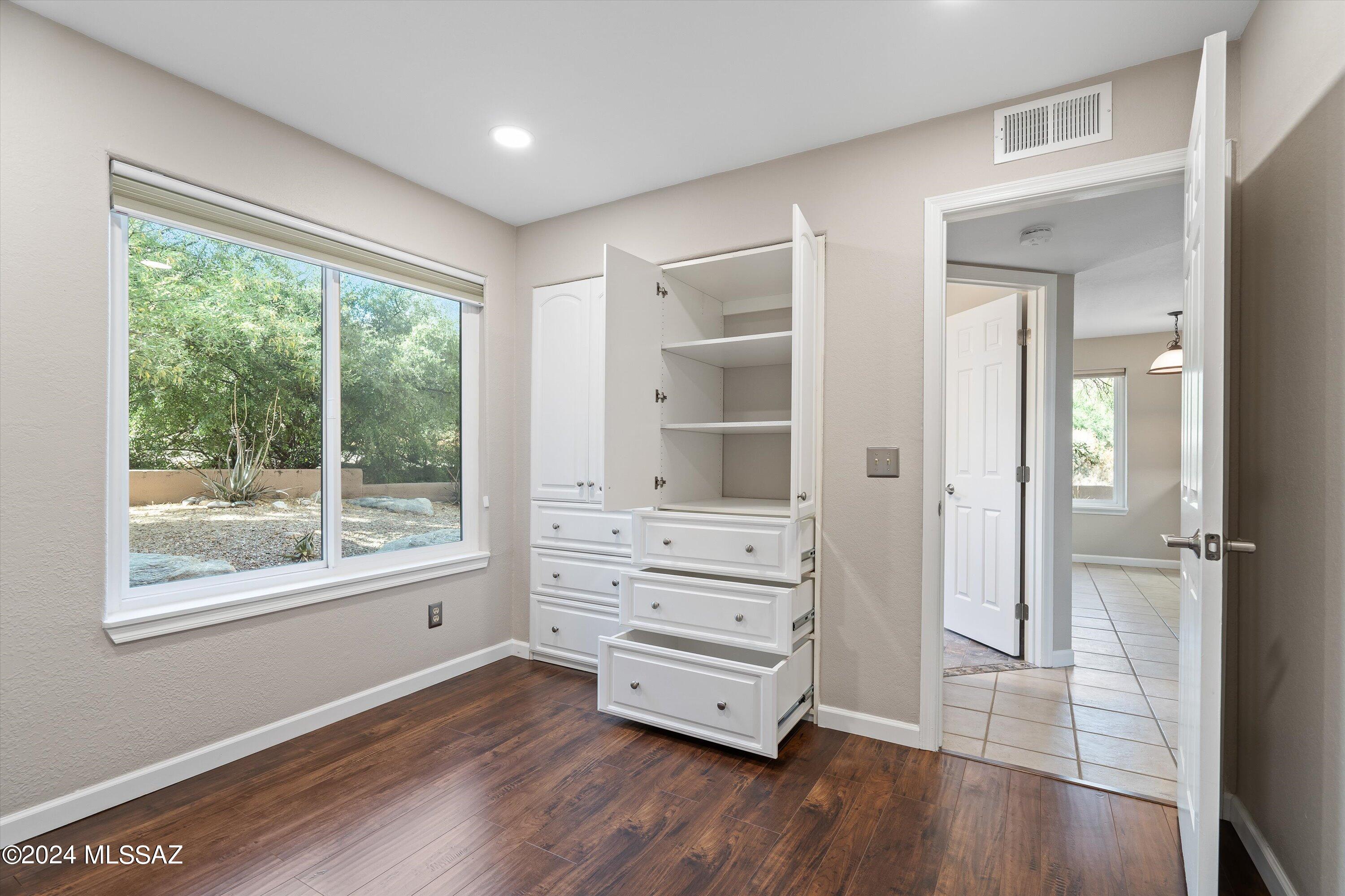 6655 N Canyon Crest Drive Unit: 9152