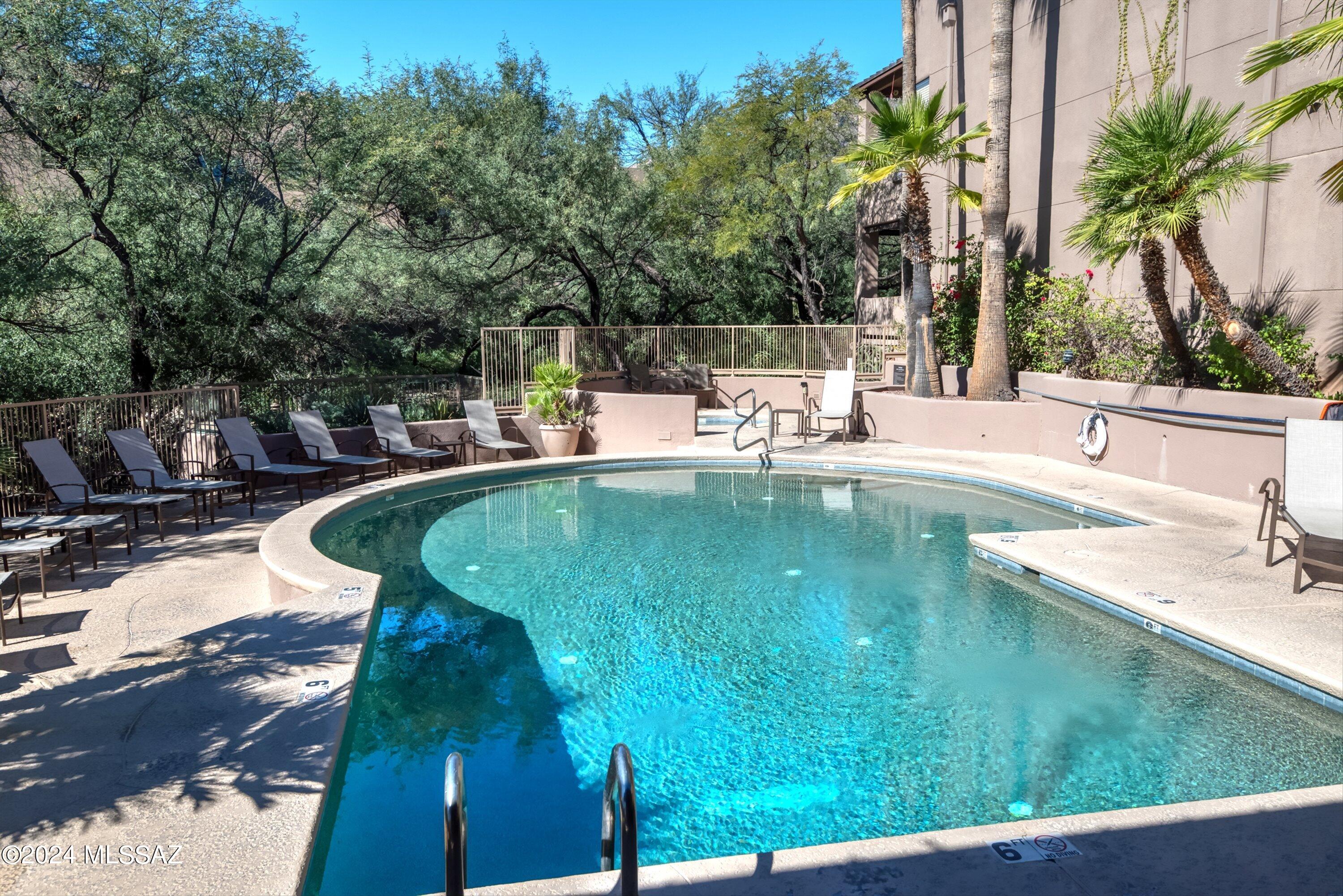 6655 N Canyon Crest Drive Unit: 9152