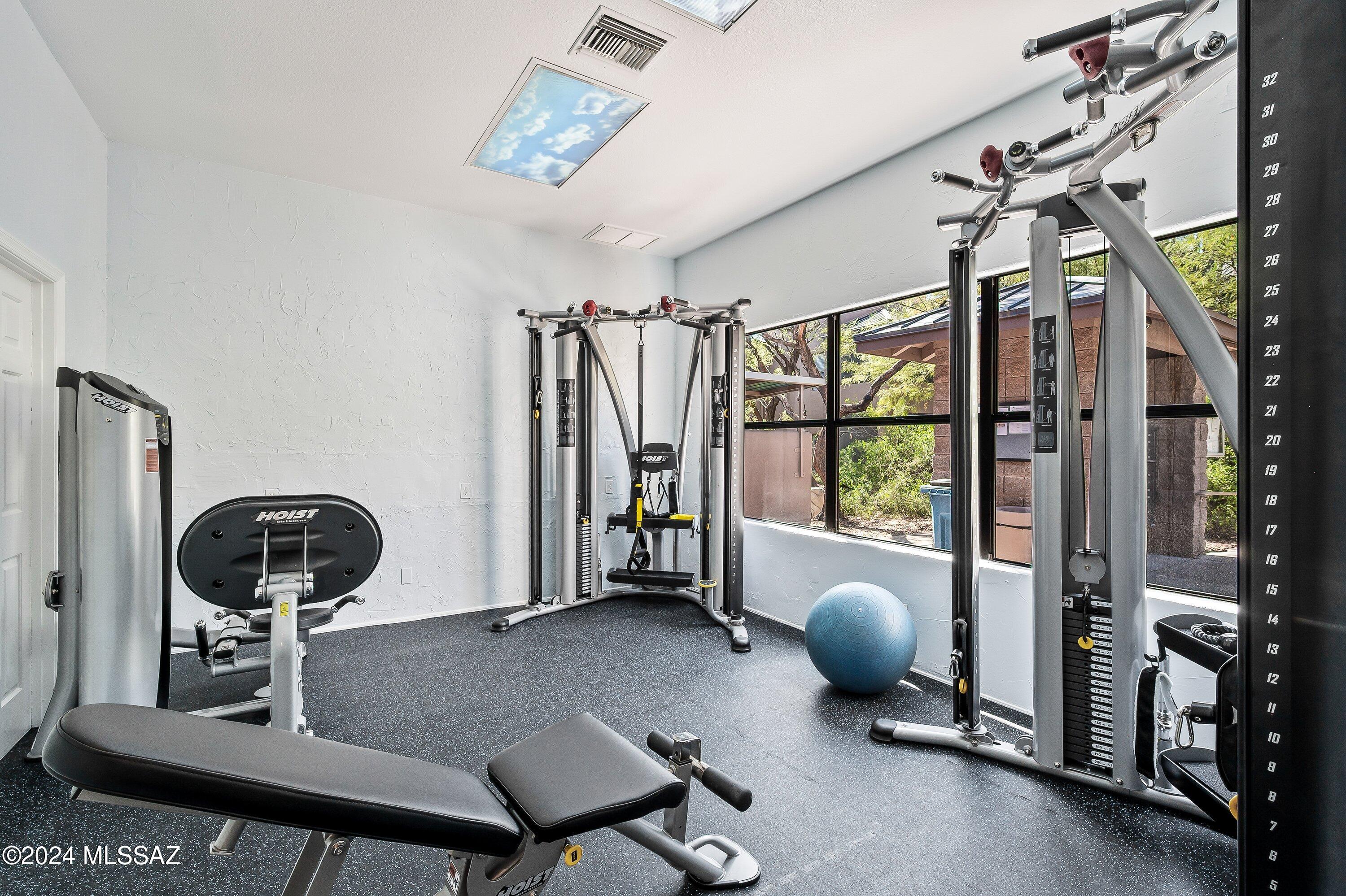 6655 N Canyon Crest Drive Unit: 25101