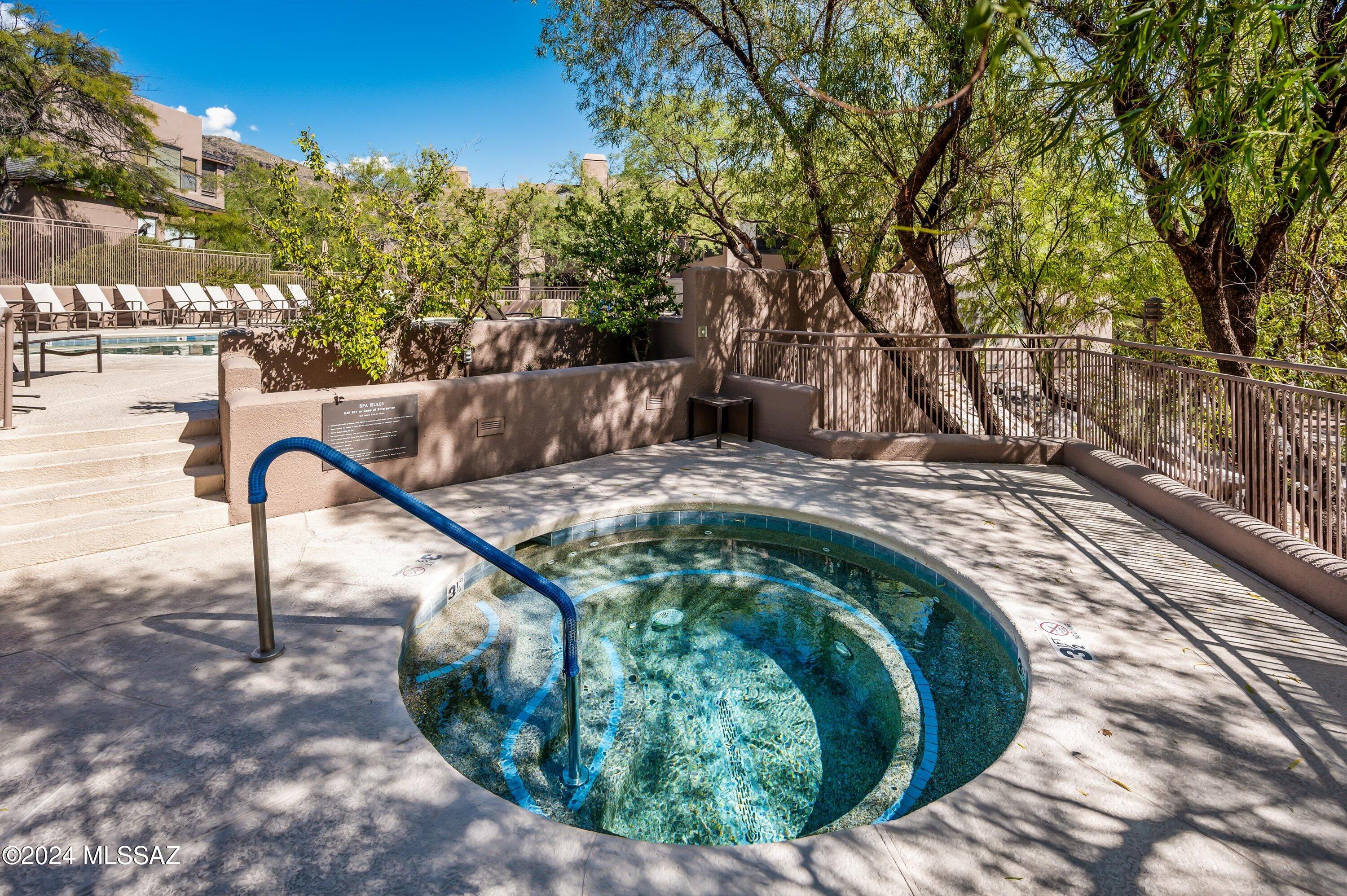 6655 N Canyon Crest Drive Unit: 25101