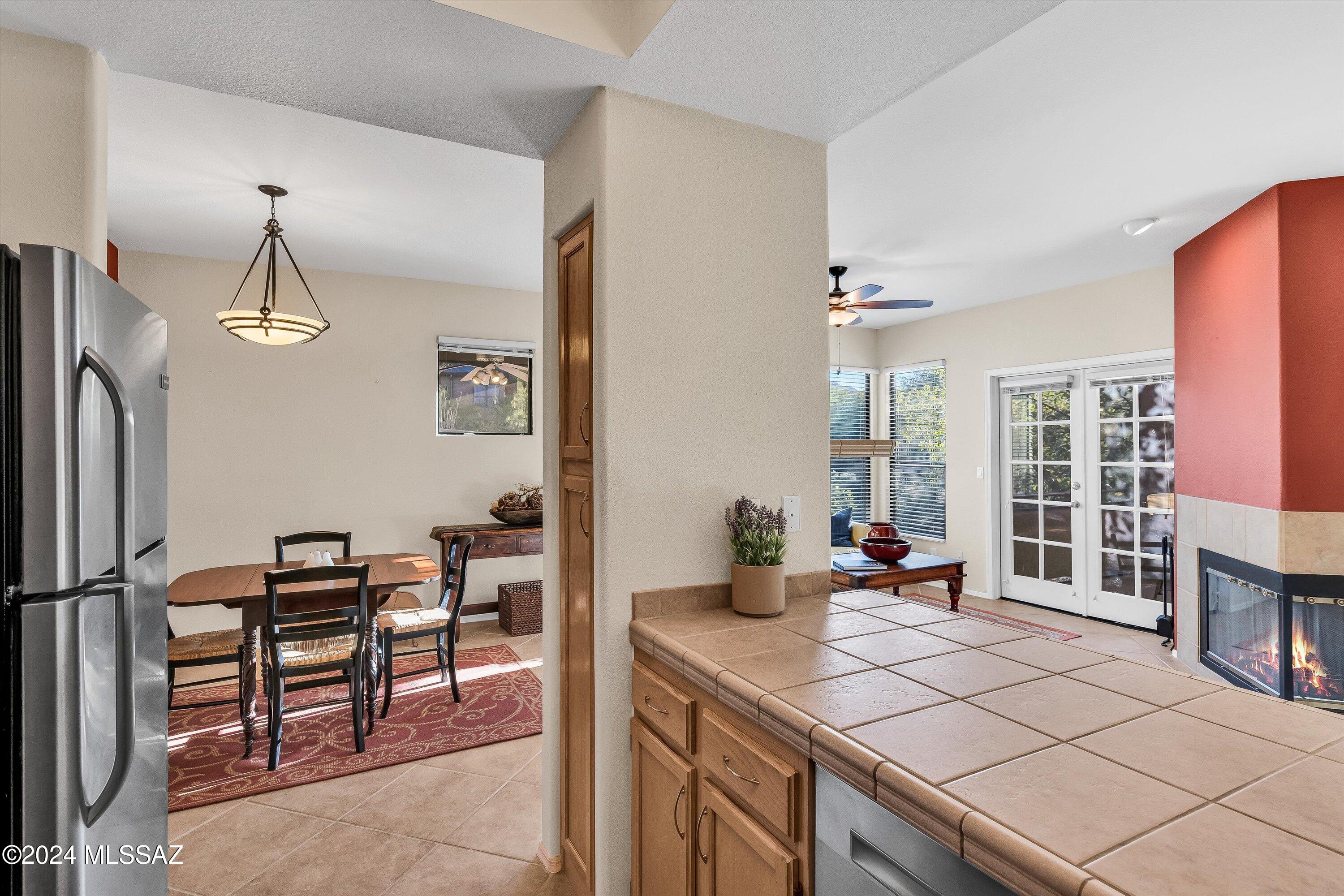 6655 N Canyon Crest Drive Unit: 25101